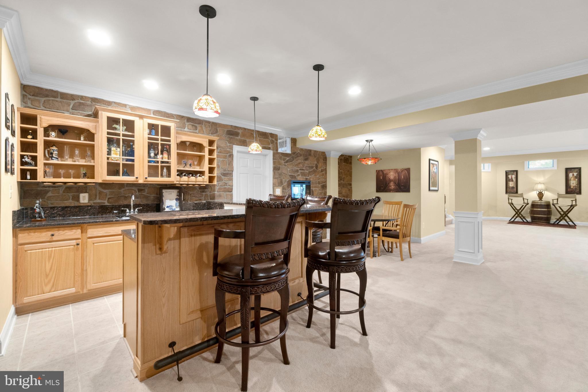 CEDAR CREST - Residential