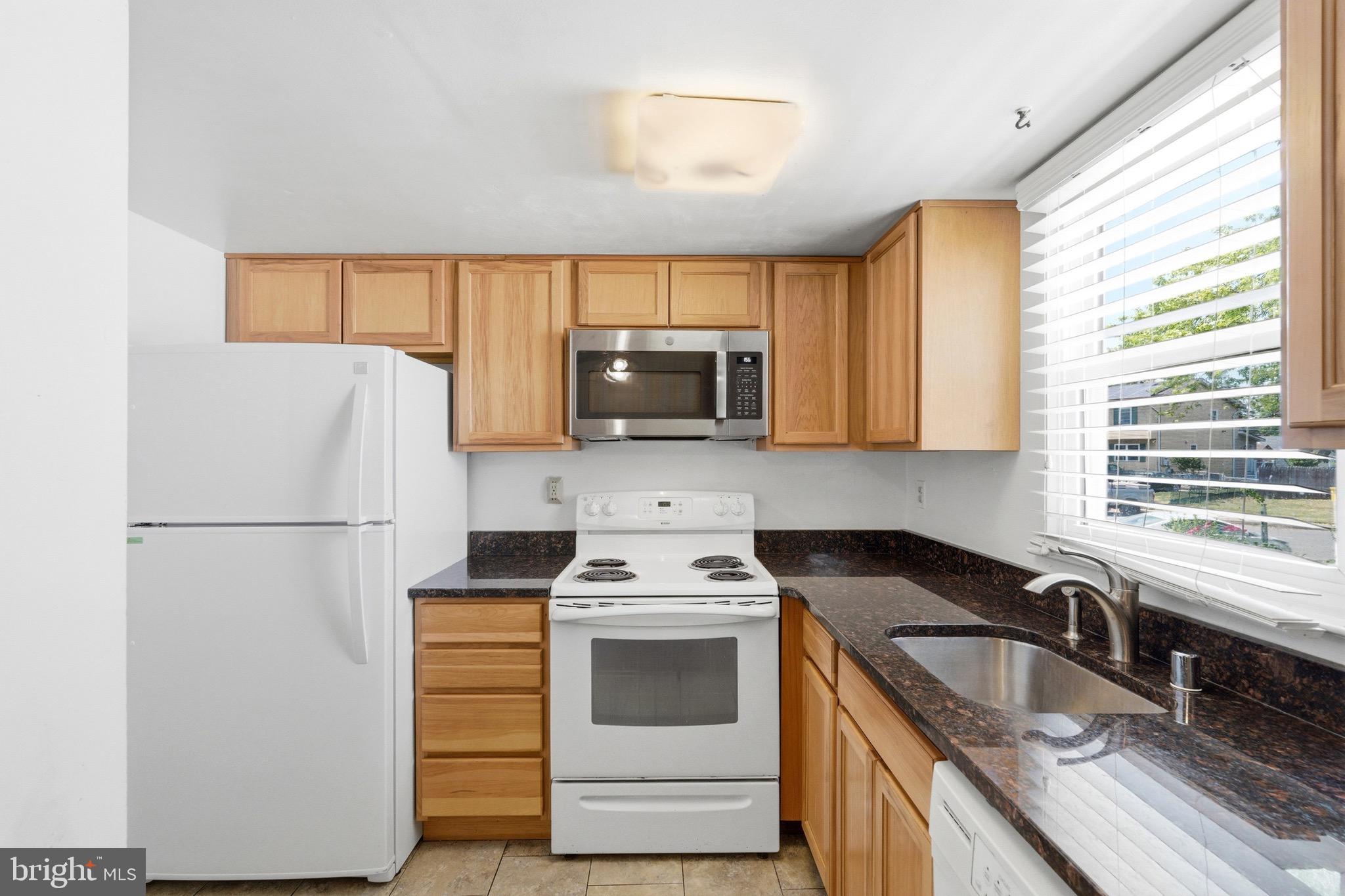 TYLER VILLAGE - Residential
