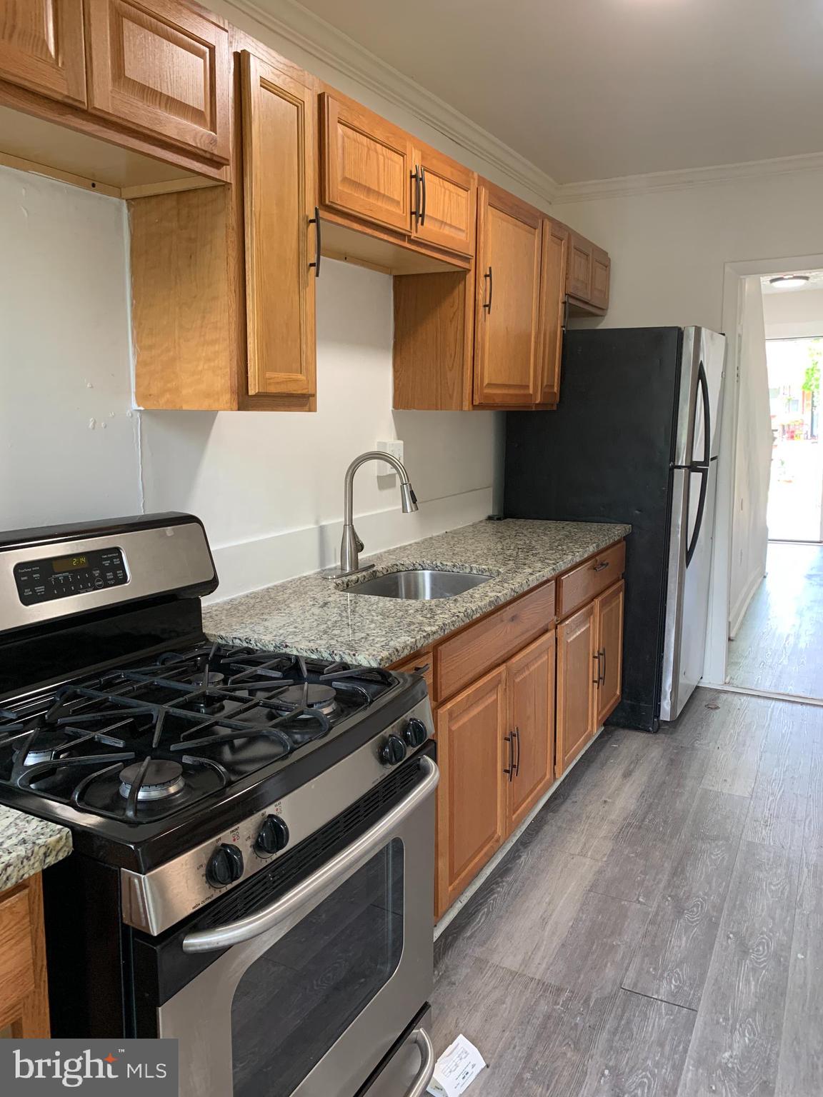 EAST BALTIMORE MIDWAY - Residential