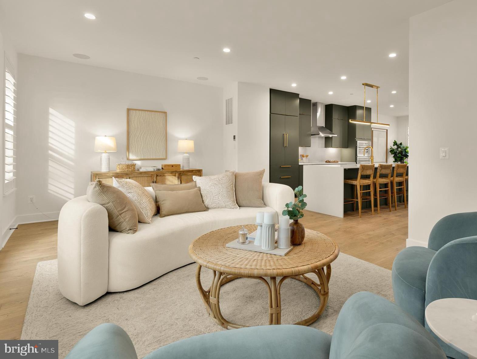 WESTBARD SQUARE - Residential