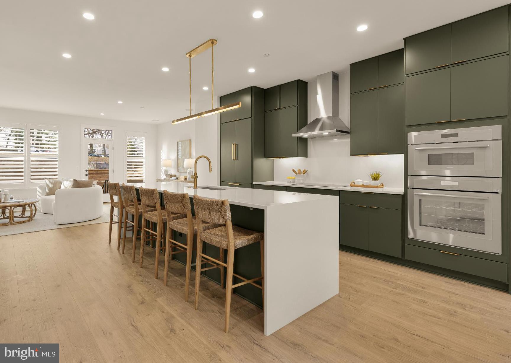 WESTBARD SQUARE - Residential