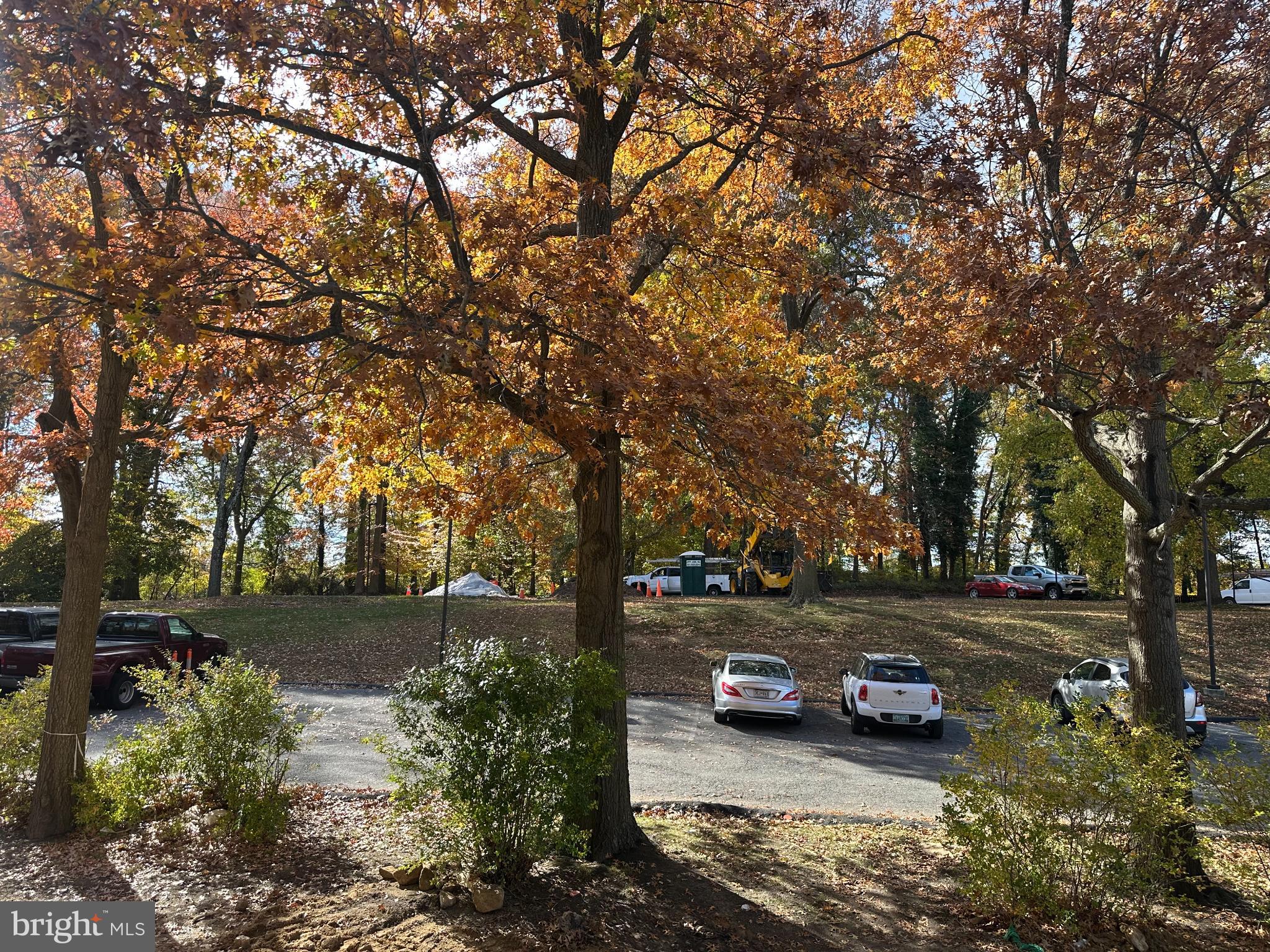 WESTBARD SQUARE - Residential
