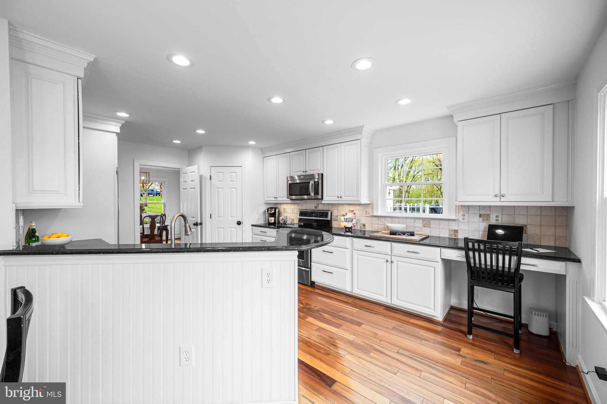 ROCKBURN TOWNSHP - Residential
