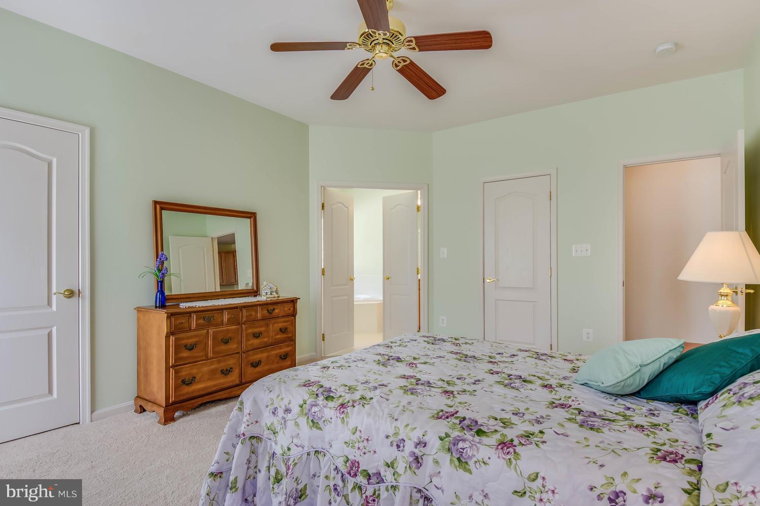 SYMPHONY VILLAGE AT CENTREVILLE - Residential