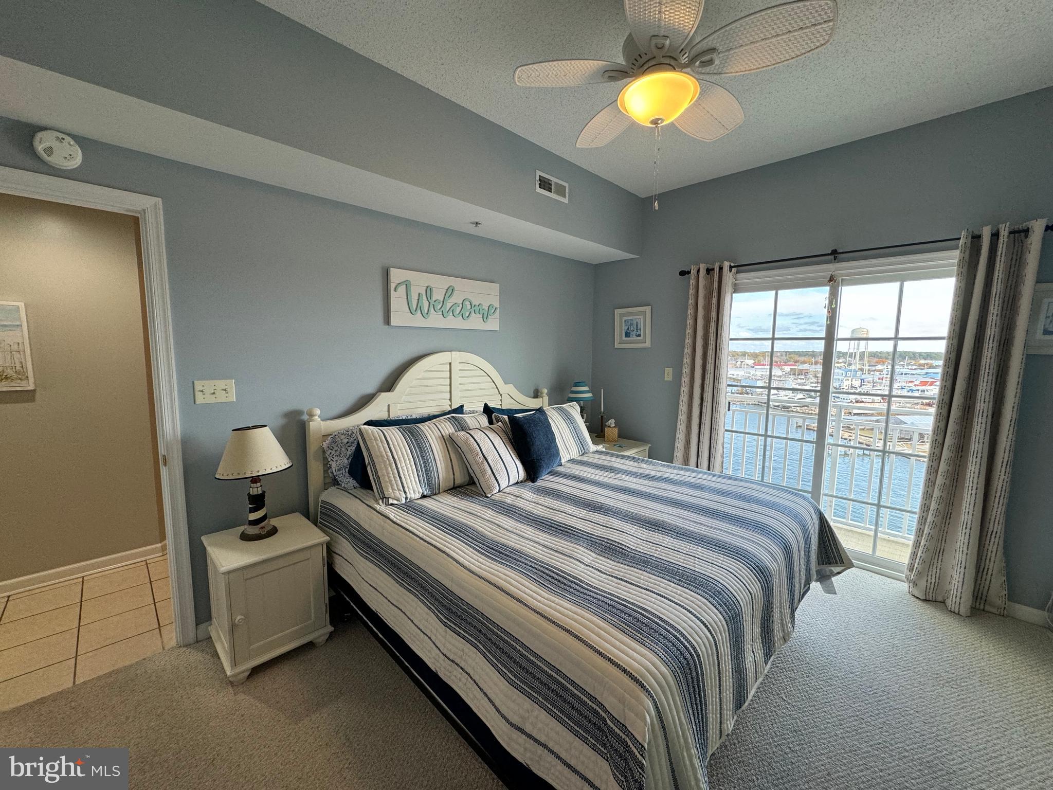 HARBOUR LIGHT CONDOS - Residential