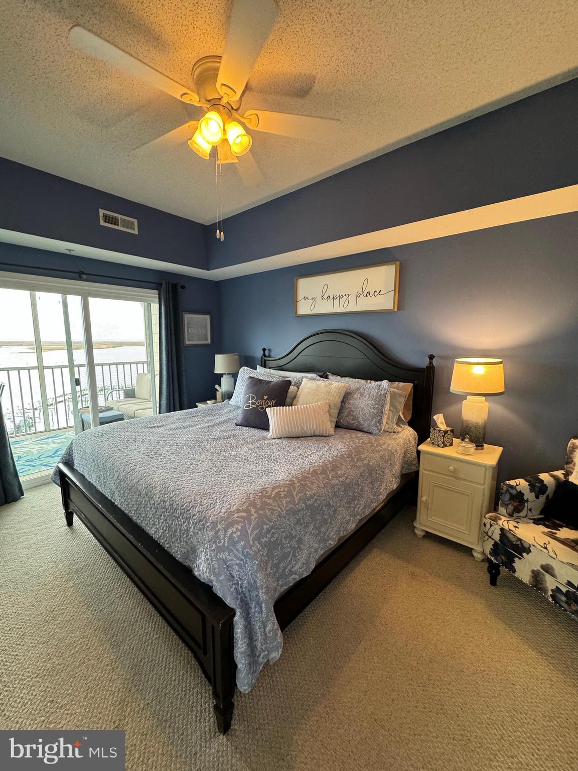 HARBOUR LIGHT CONDOS - Residential