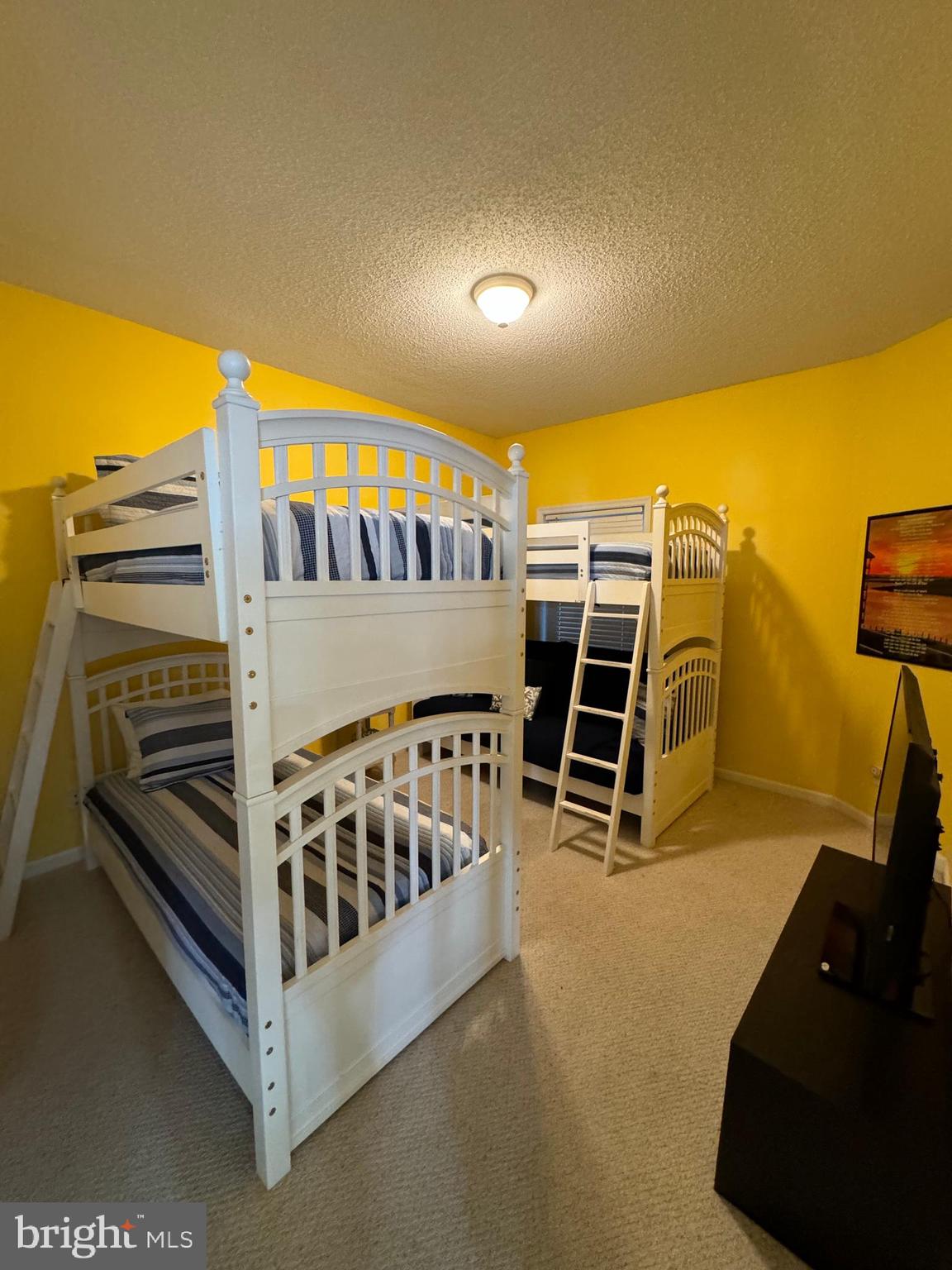 HARBOUR LIGHT CONDOS - Residential