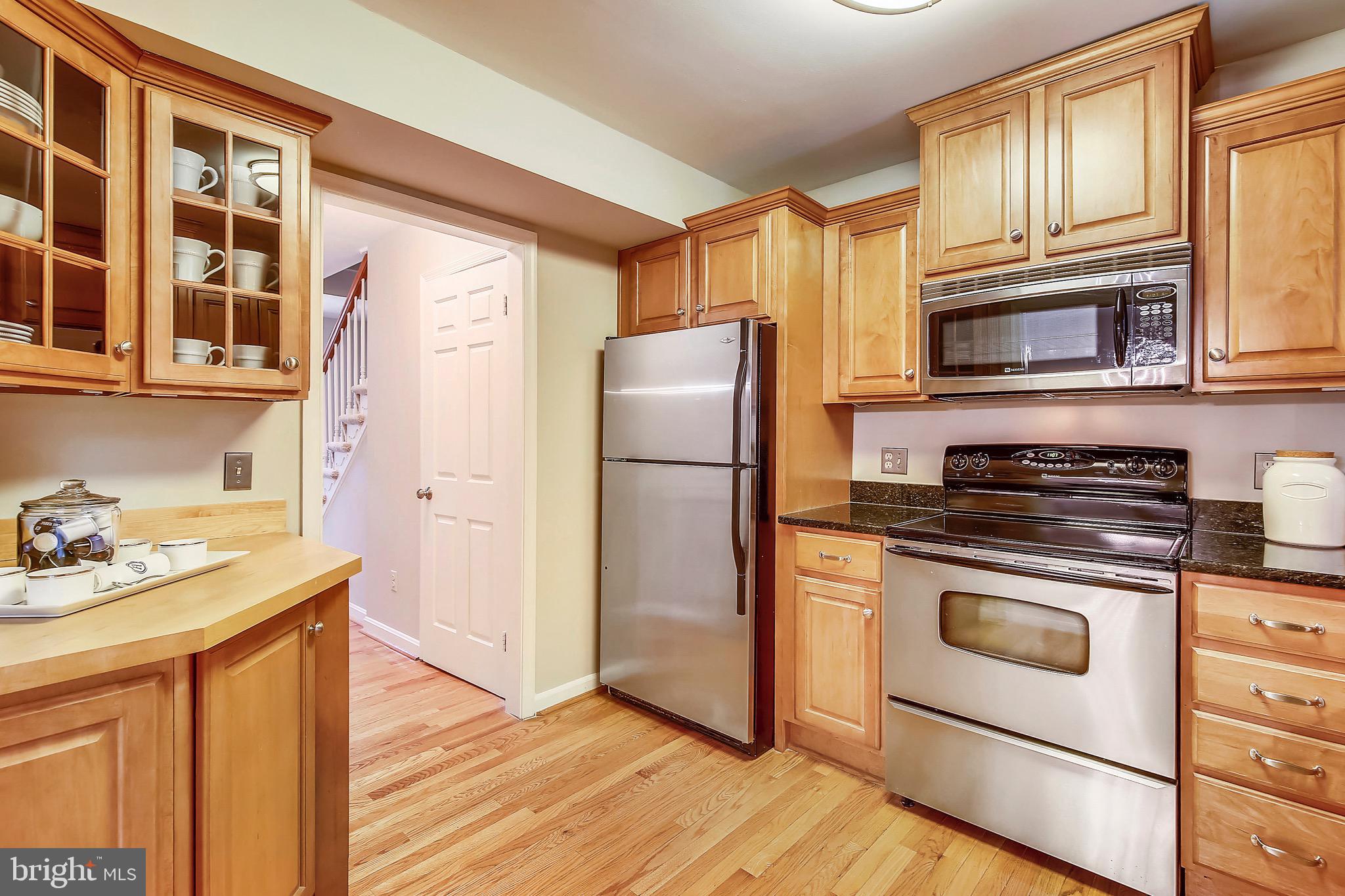 KENWOOD FOREST - Residential