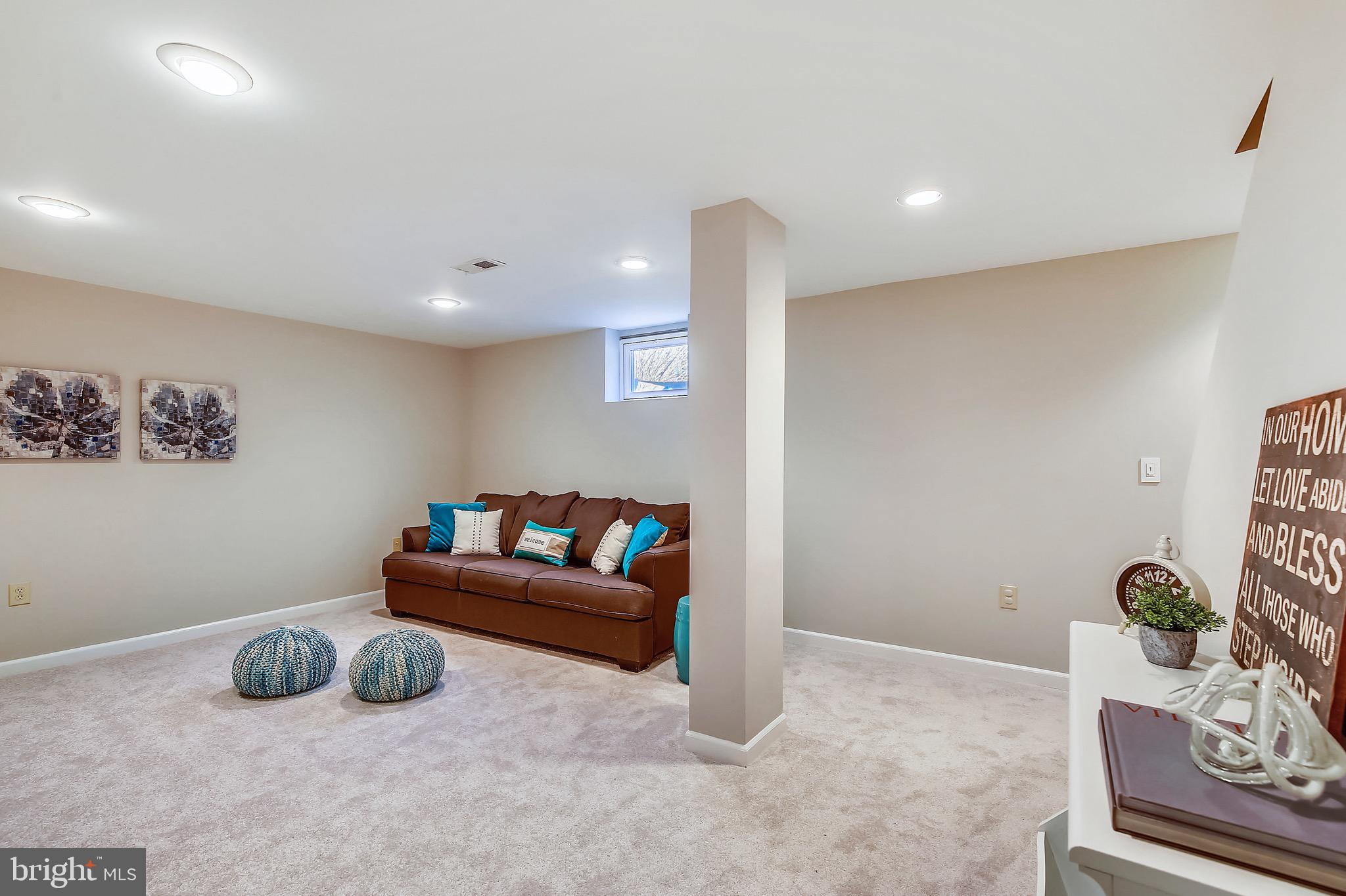 KENWOOD FOREST - Residential