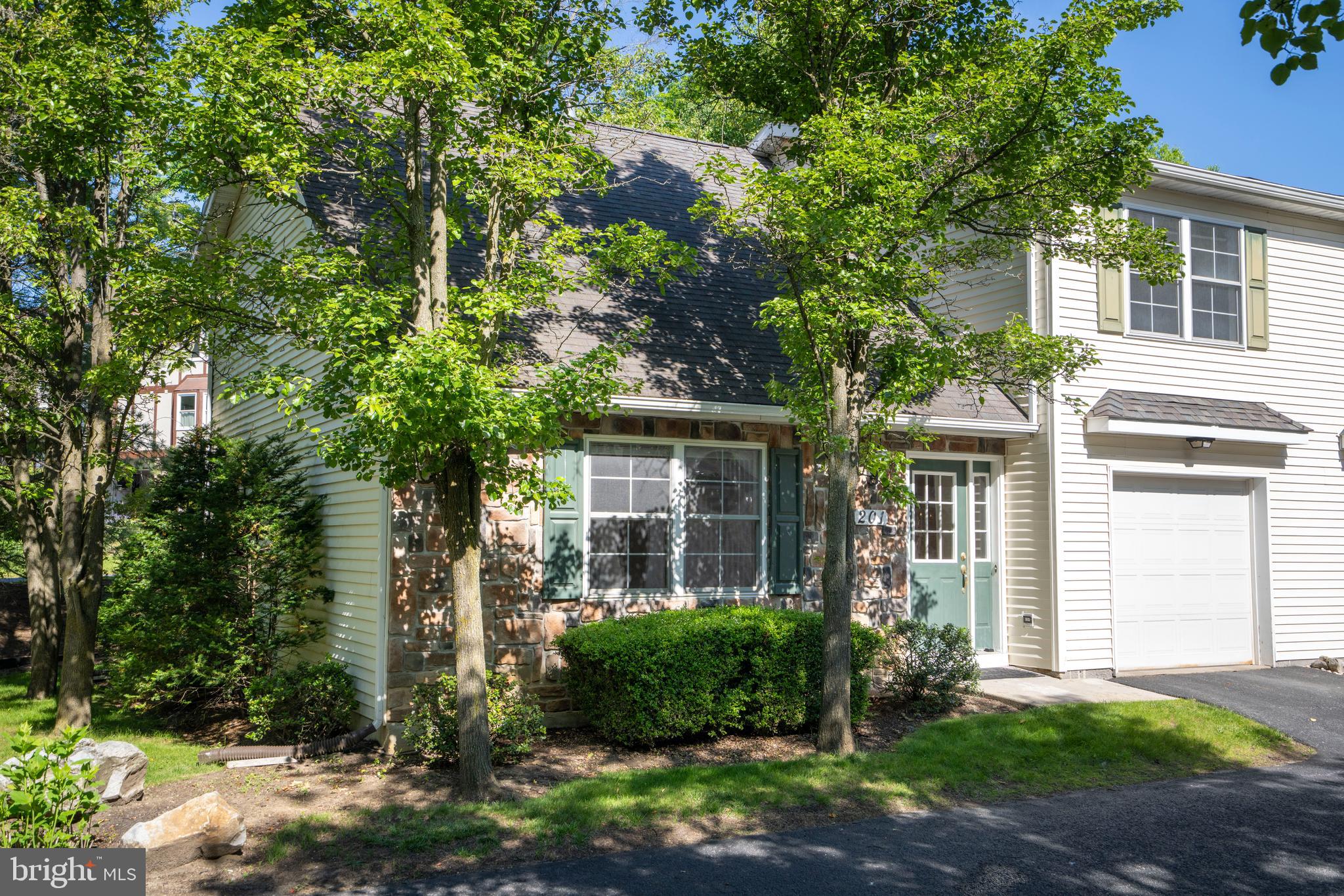 QUAIL RIDGE - Residential