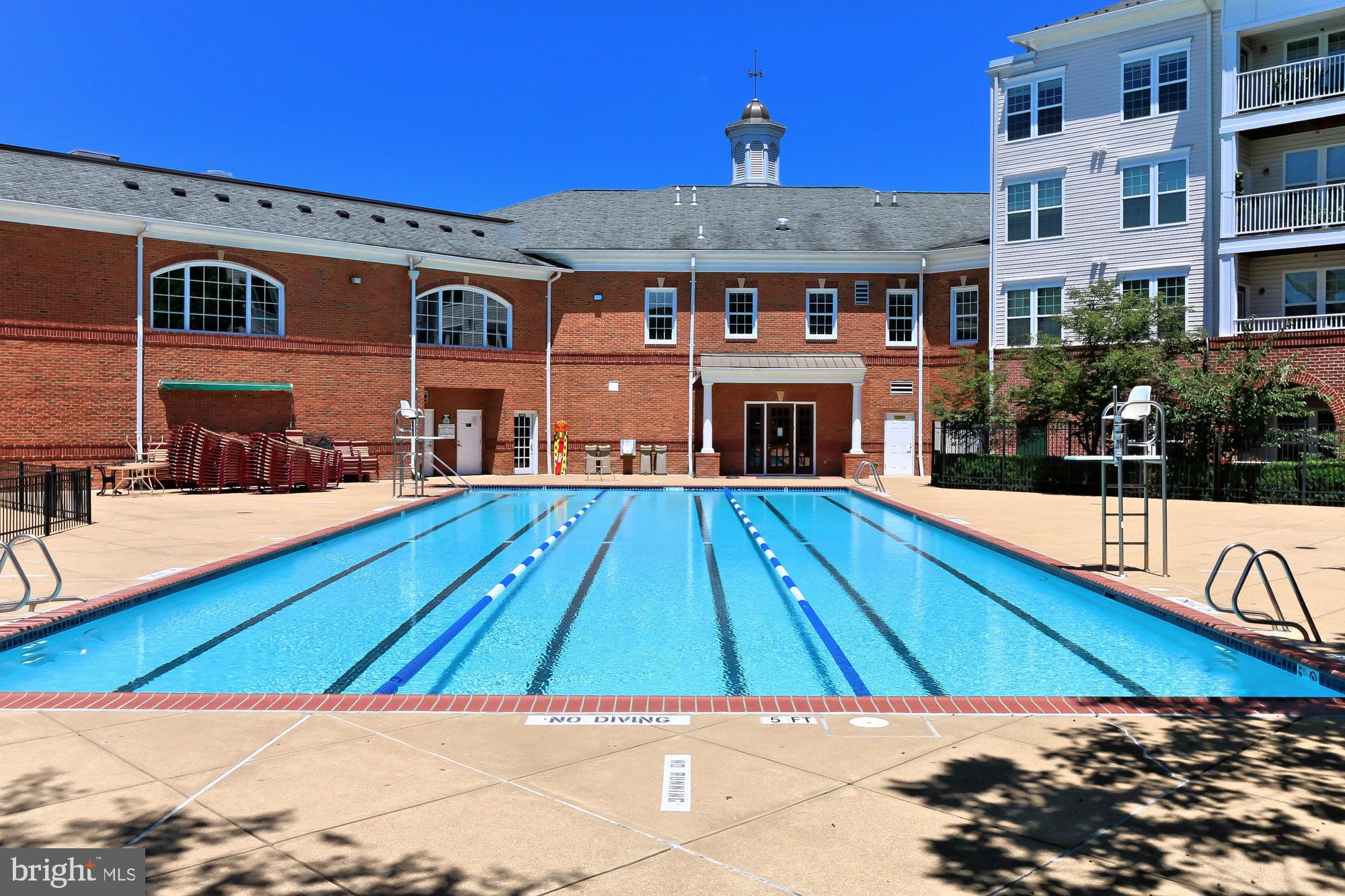 CAMERON STATION - Residential