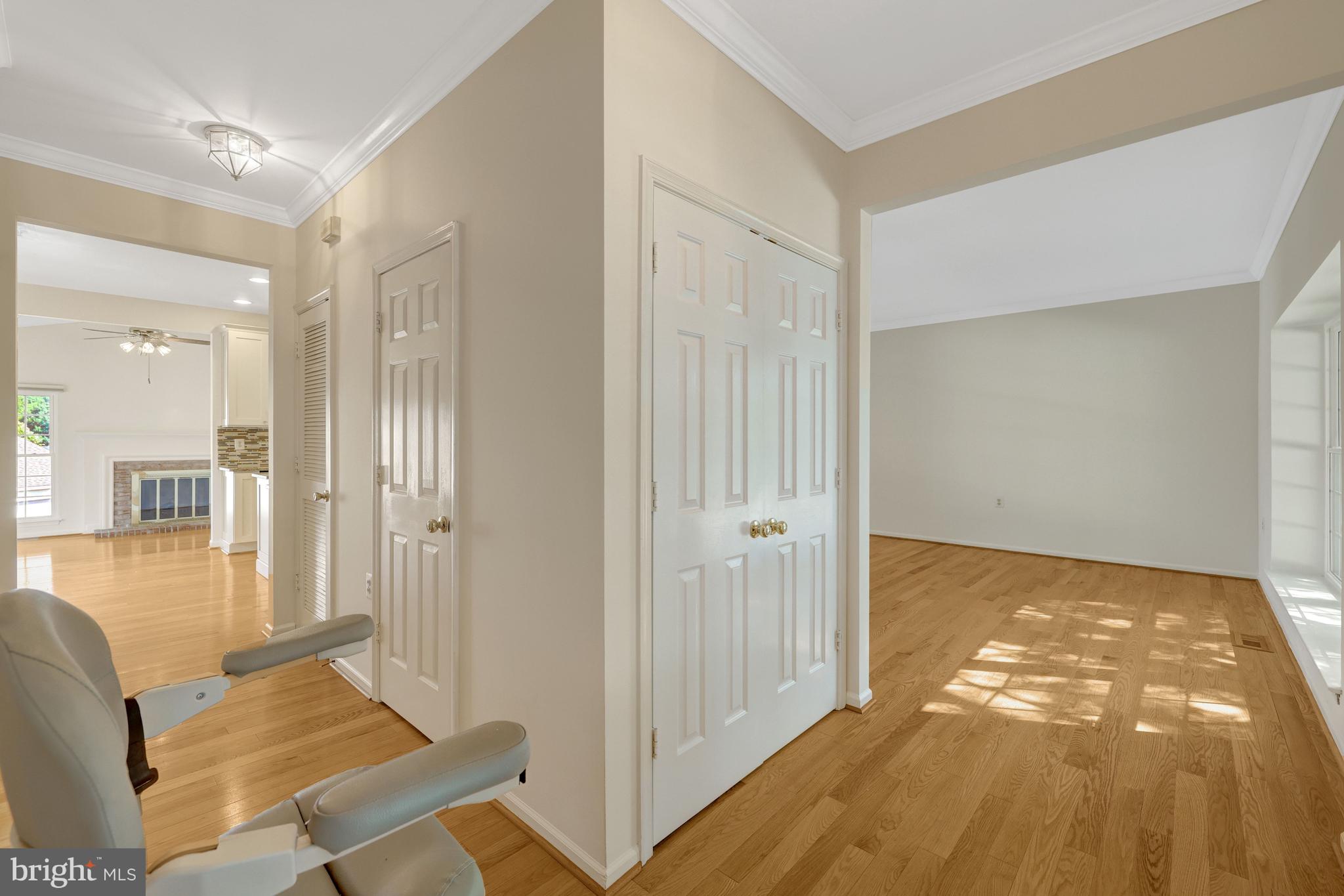 DRANESVILLE ESTATES - Residential