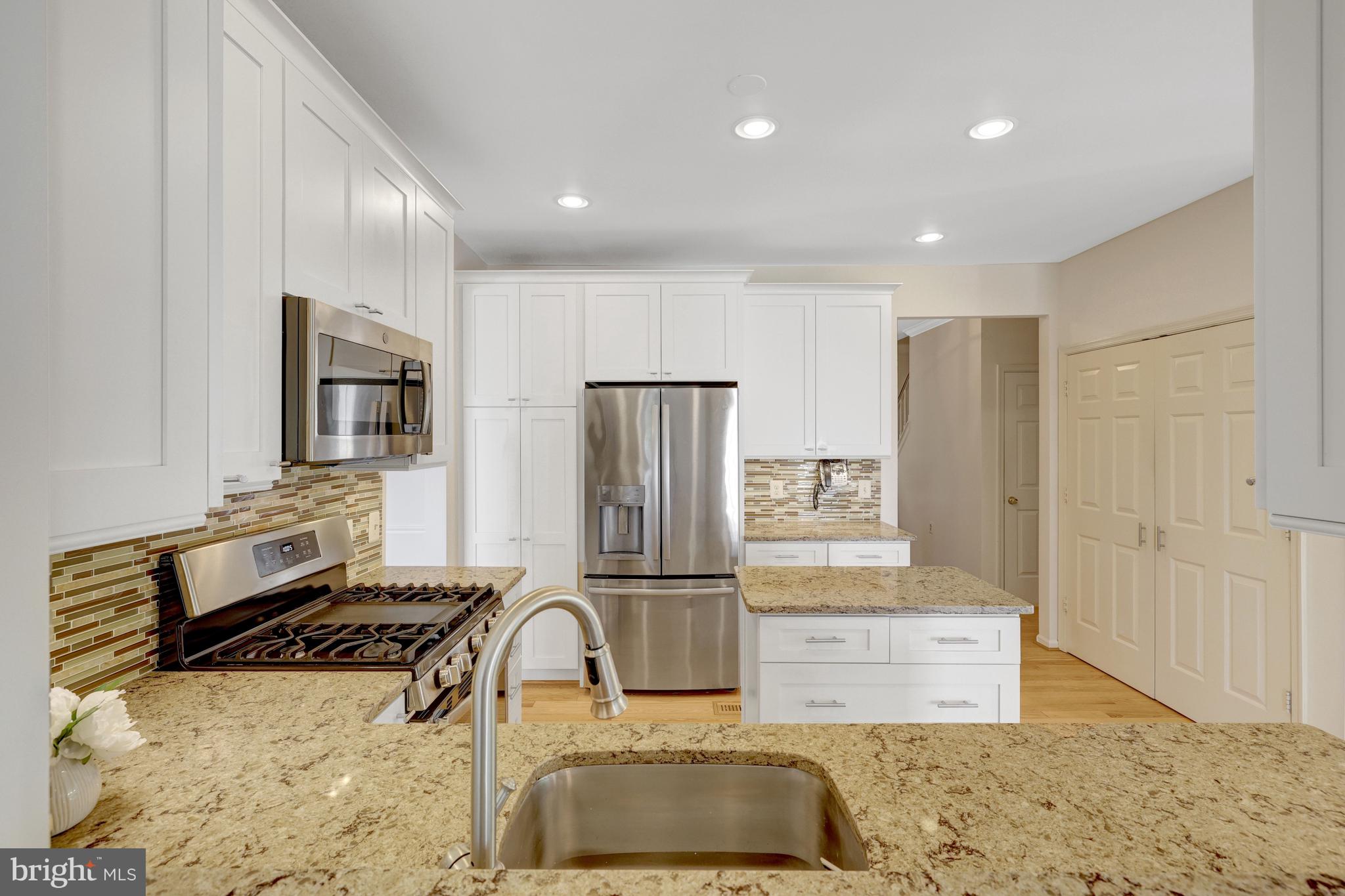 DRANESVILLE ESTATES - Residential