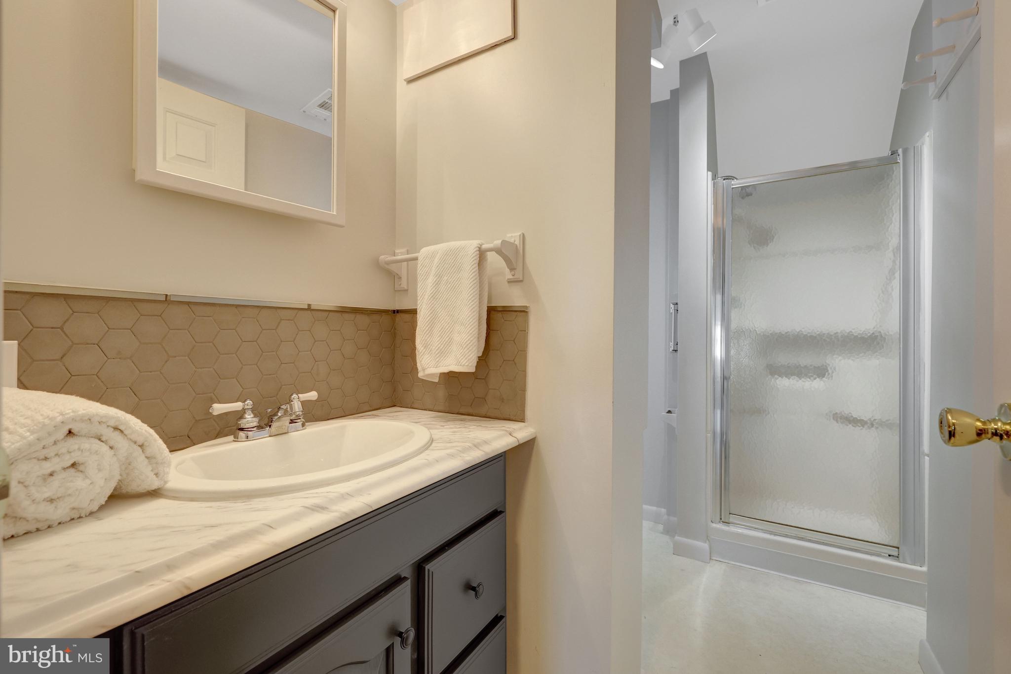 DRANESVILLE ESTATES - Residential