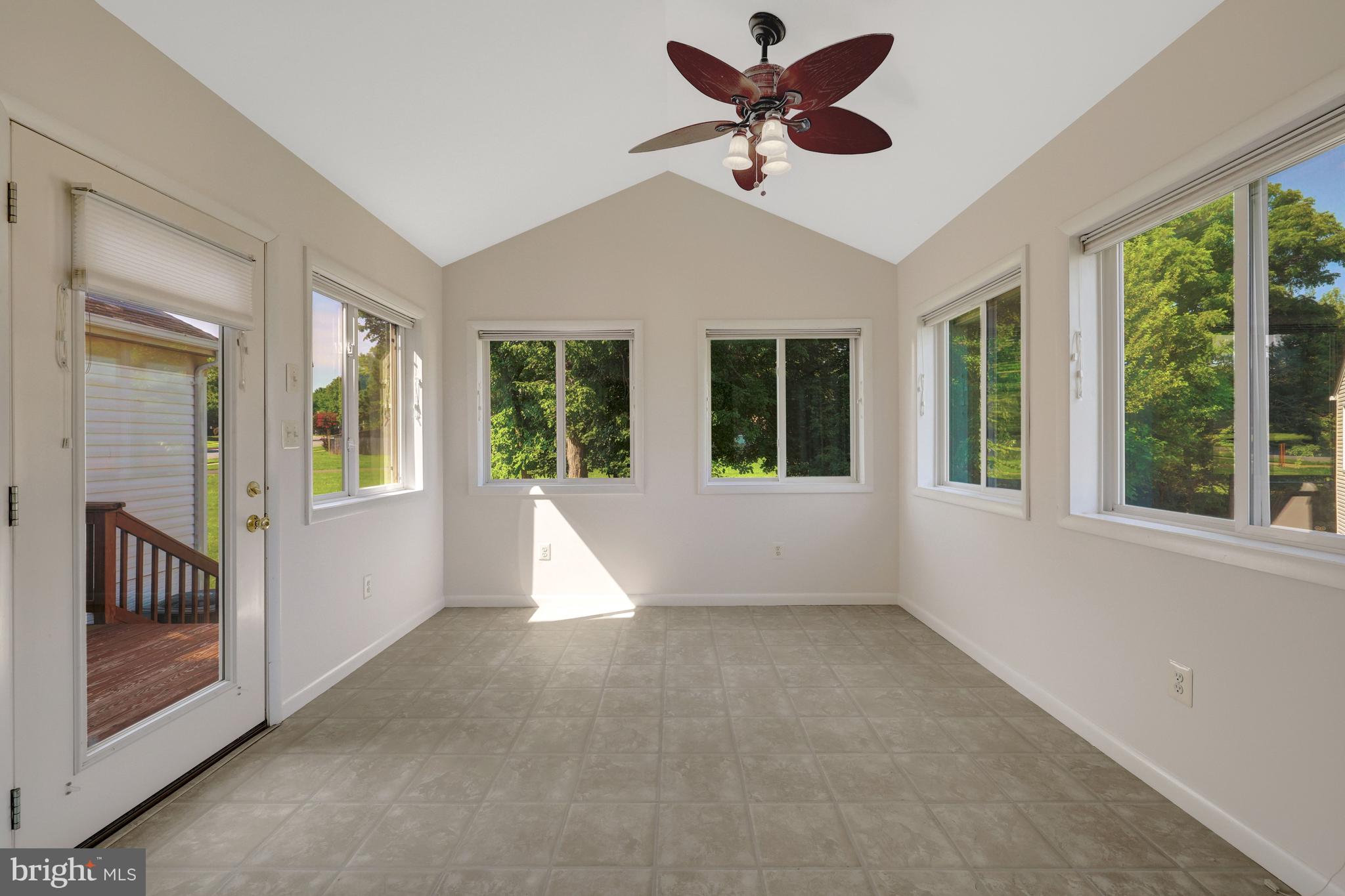 DRANESVILLE ESTATES - Residential
