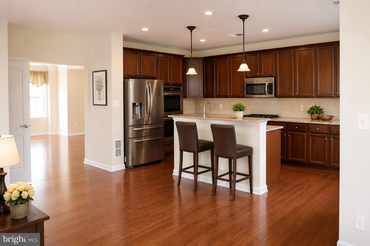LANSDOWNE TOWN CENTER - Residential