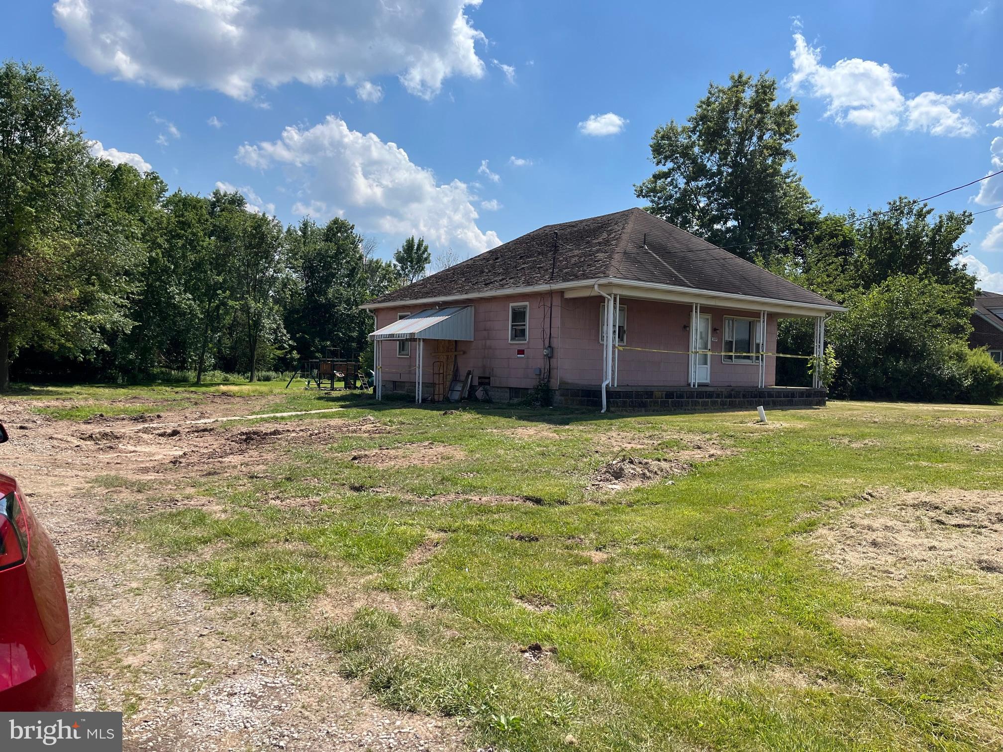 MOUNT PLEASANT TOWNSHIP - Land