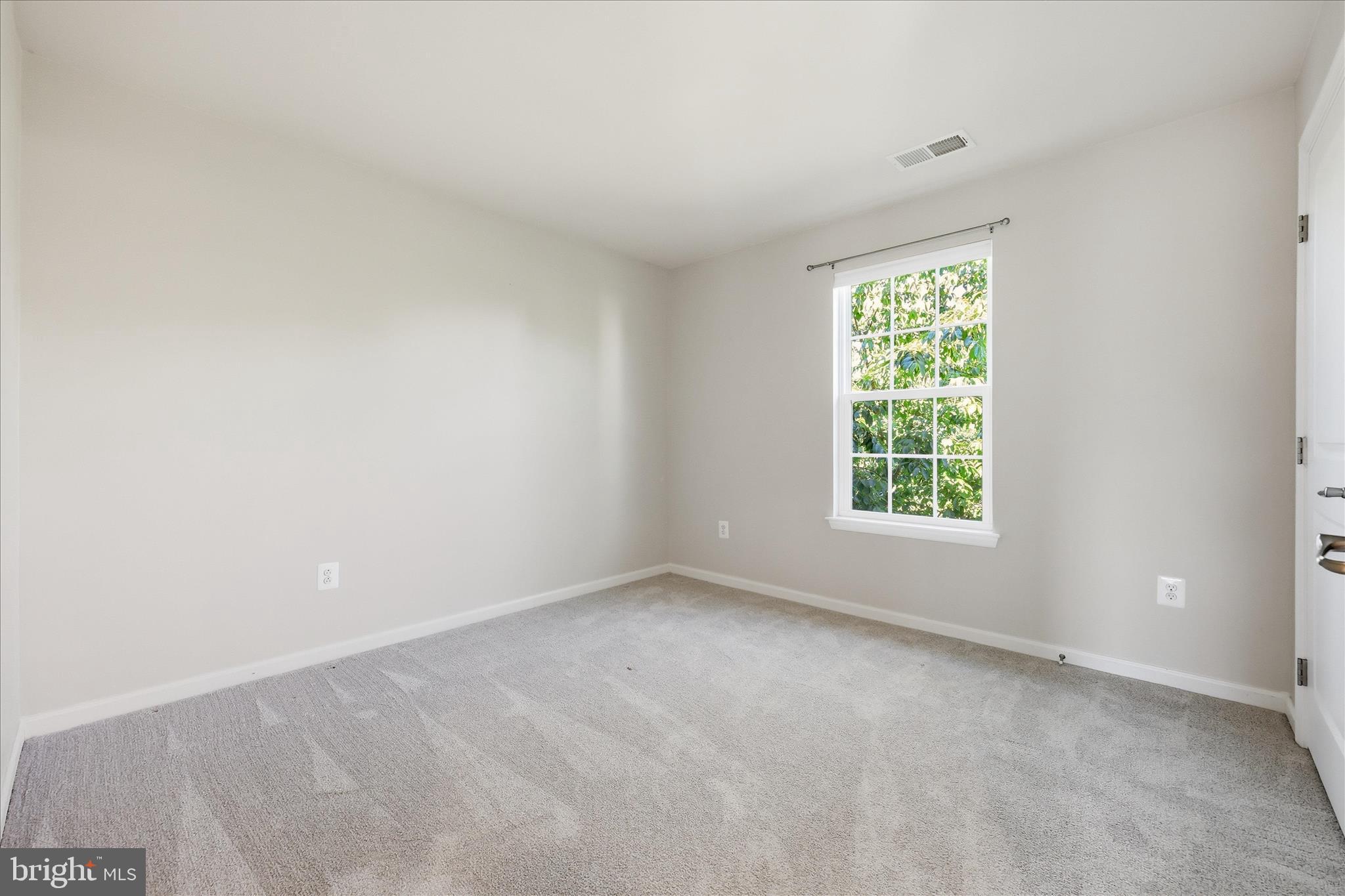 WOODRIDGE AT LAKE LINGANORE - Residential