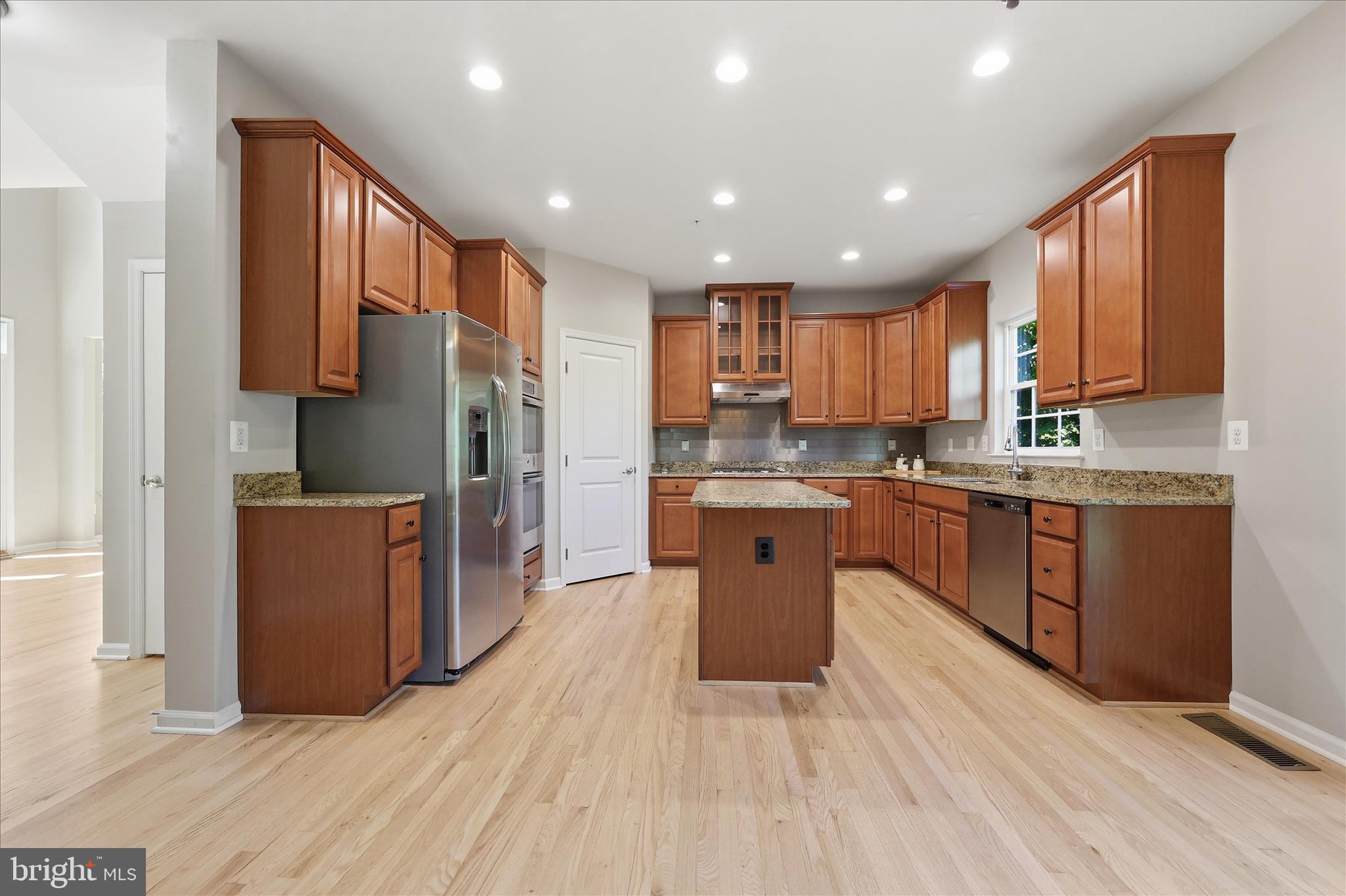 WOODRIDGE AT LAKE LINGANORE - Residential