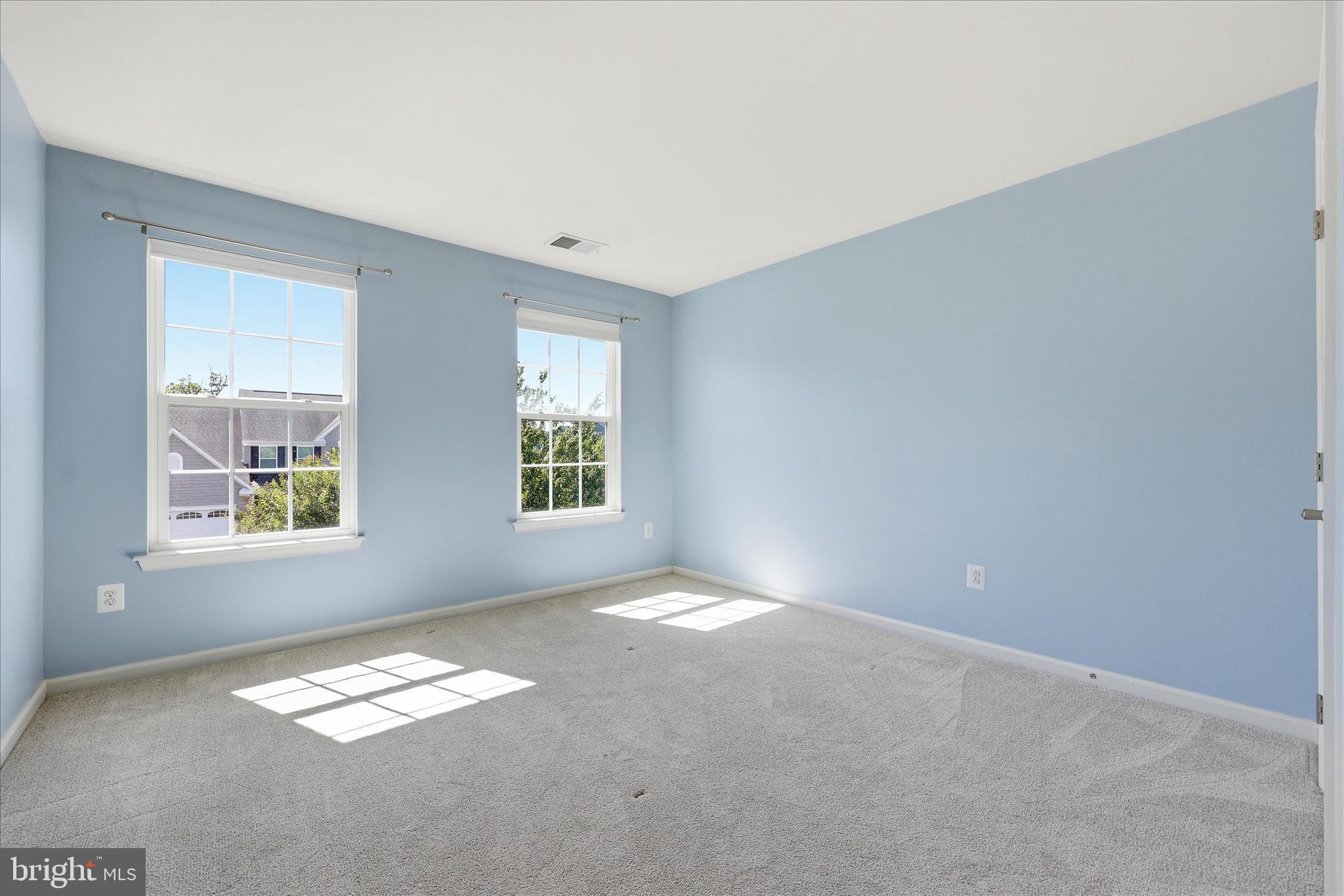 WOODRIDGE AT LAKE LINGANORE - Residential
