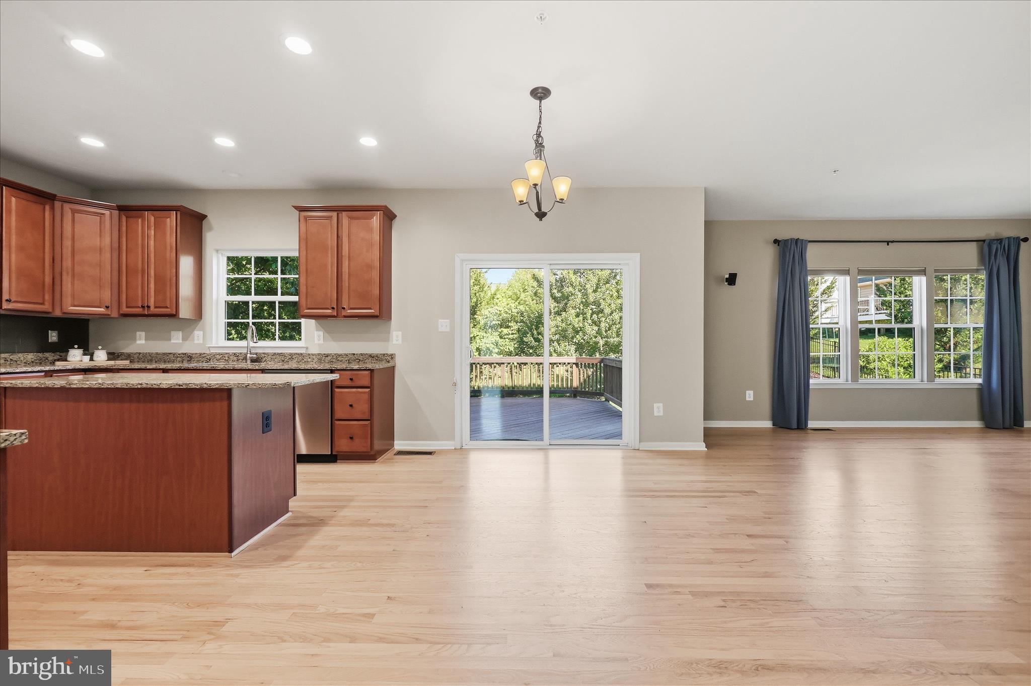WOODRIDGE AT LAKE LINGANORE - Residential