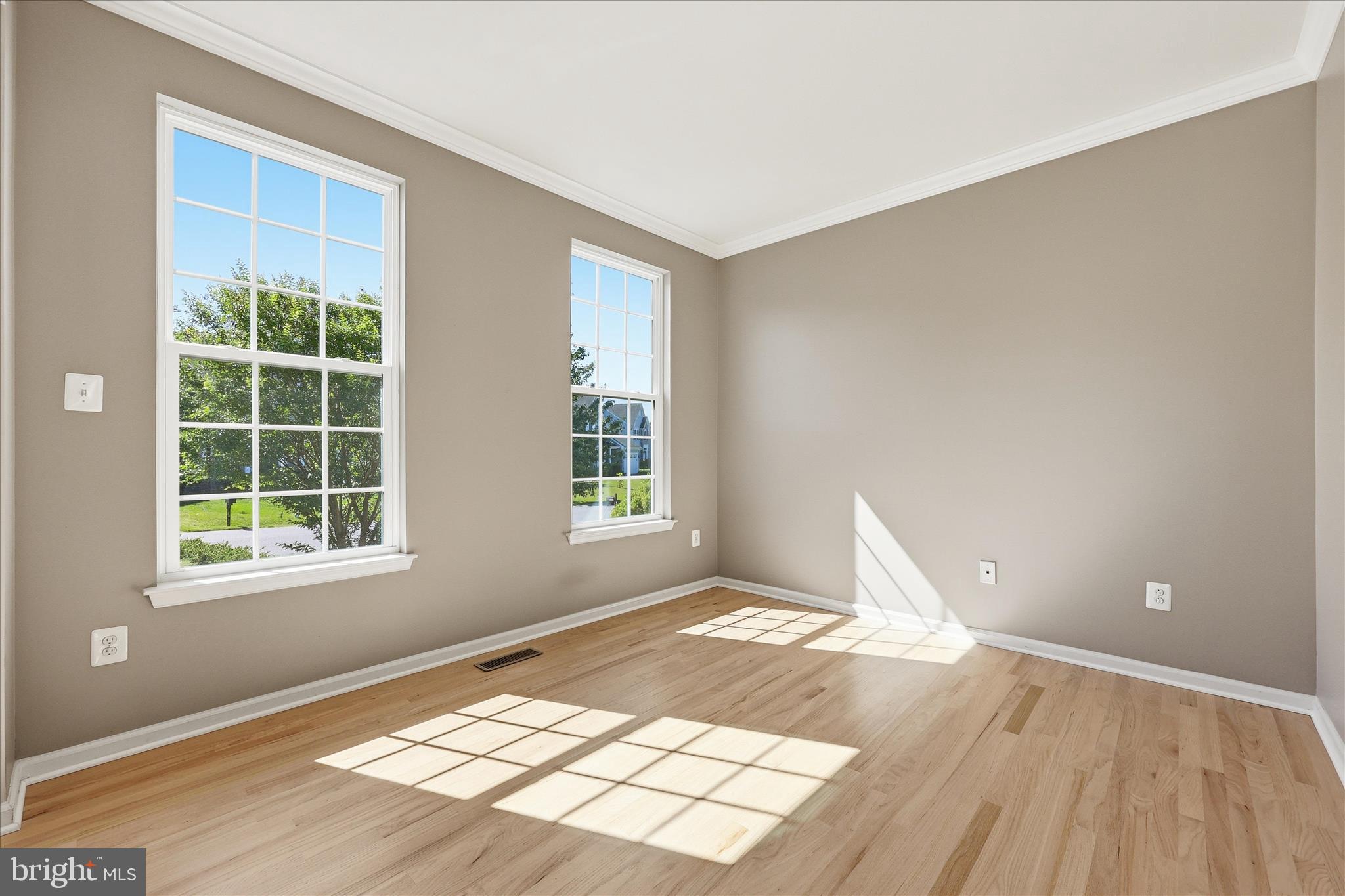 WOODRIDGE AT LAKE LINGANORE - Residential