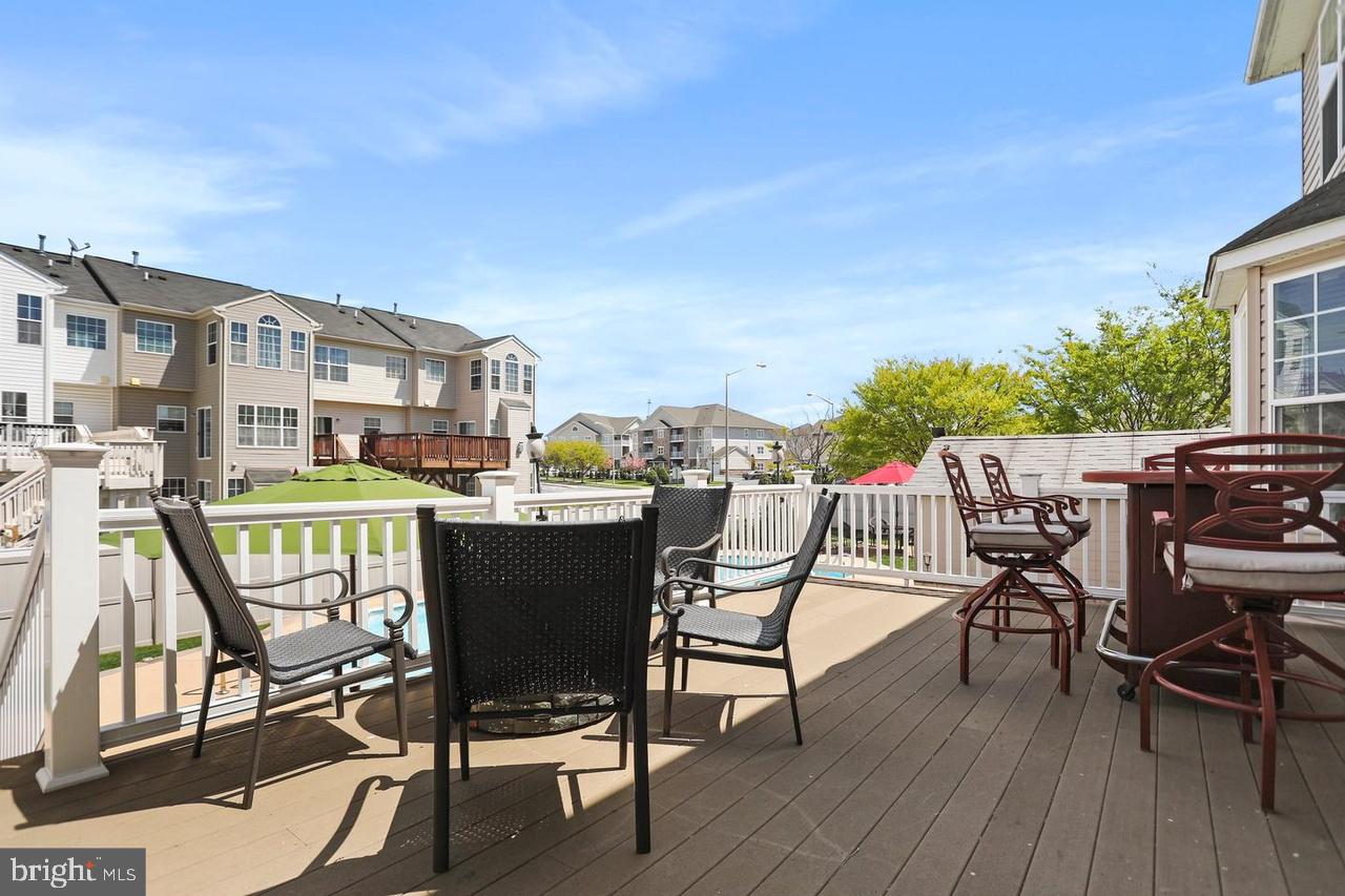 GREENFIELD AT COLLEGIATE ACRES - Residential