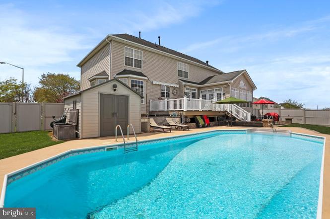 GREENFIELD AT COLLEGIATE ACRES - Residential