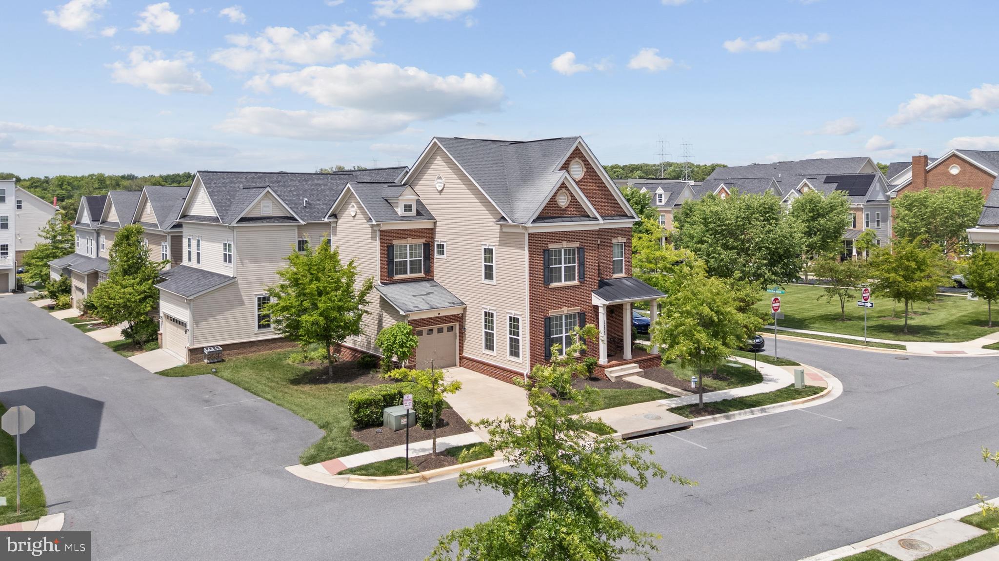BRICK YARD STATION - Residential