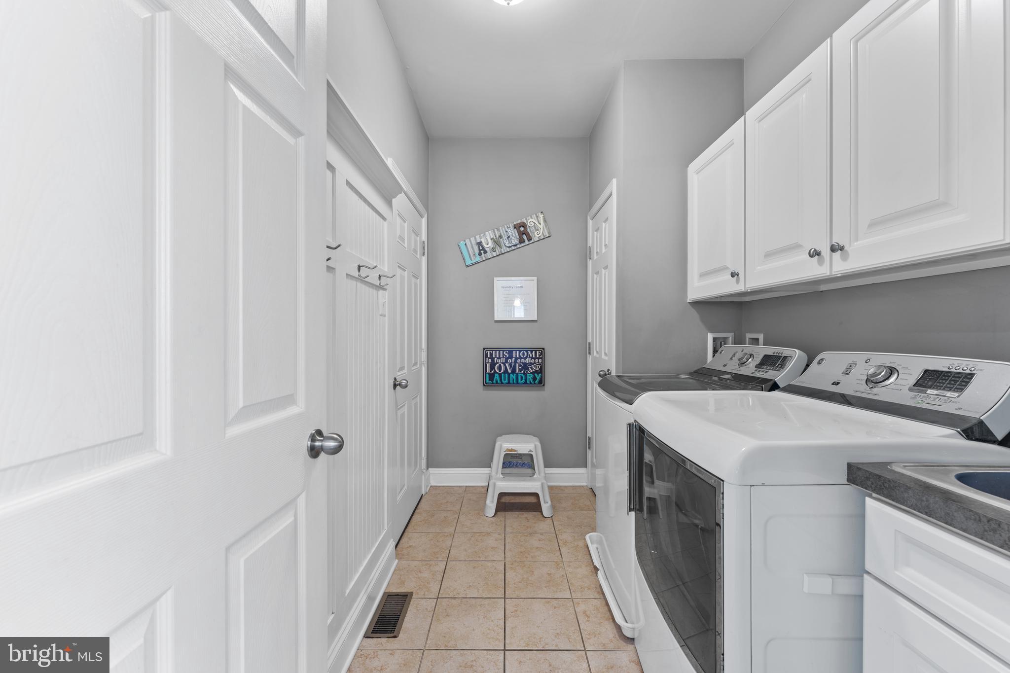 BRICK YARD STATION - Residential