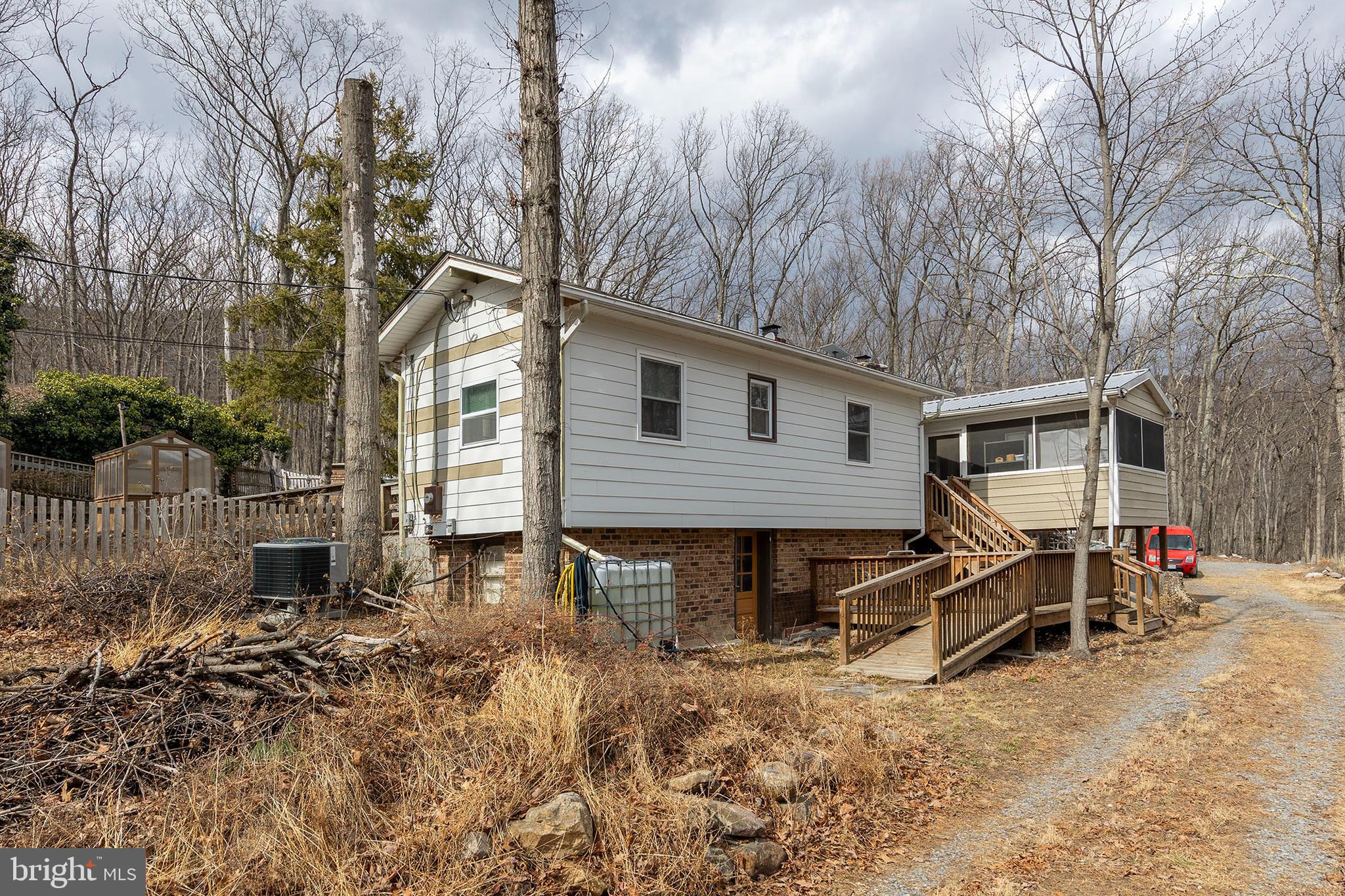 WILDE  ACRES - Residential