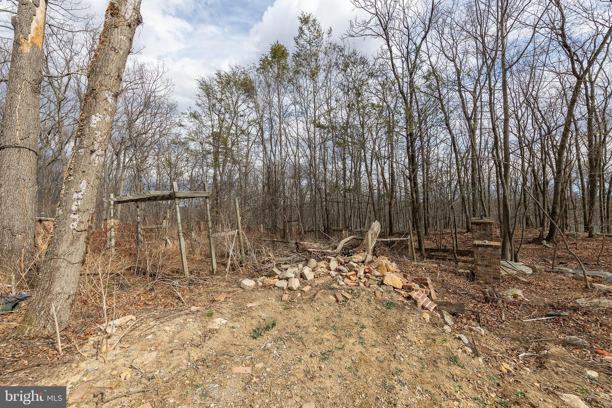 WILDE  ACRES - Residential