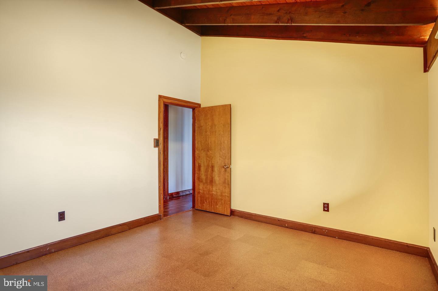 SKYLINE ESTATES - Residential