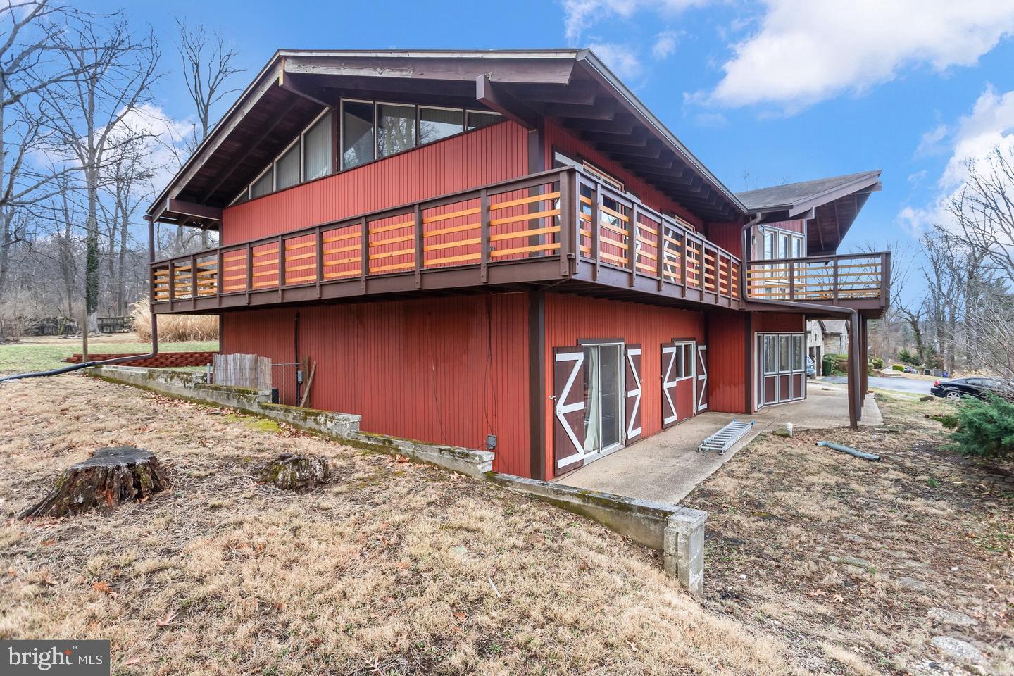 SKYLINE ESTATES - Residential