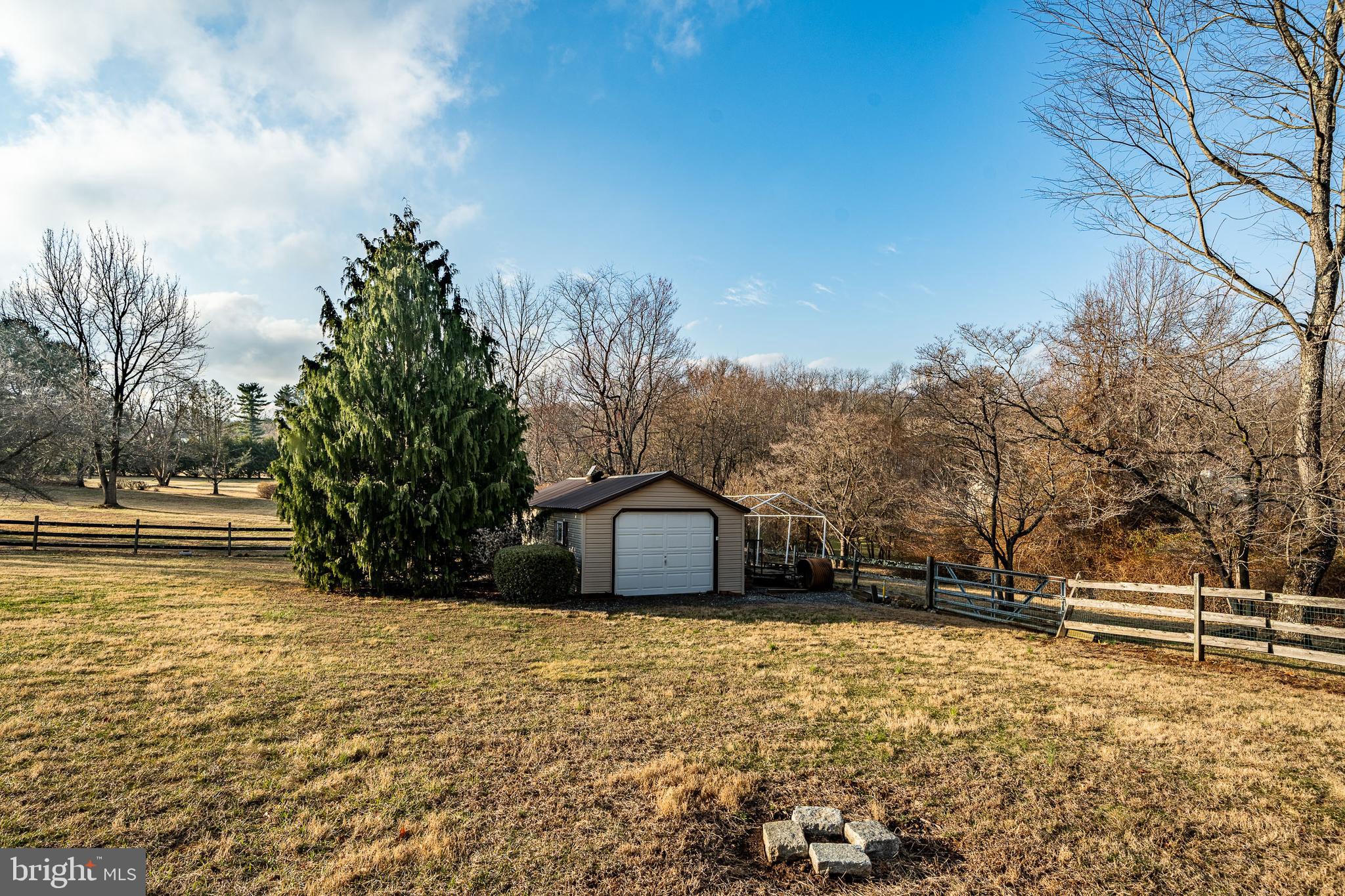 MAPLEFLOWER - Residential