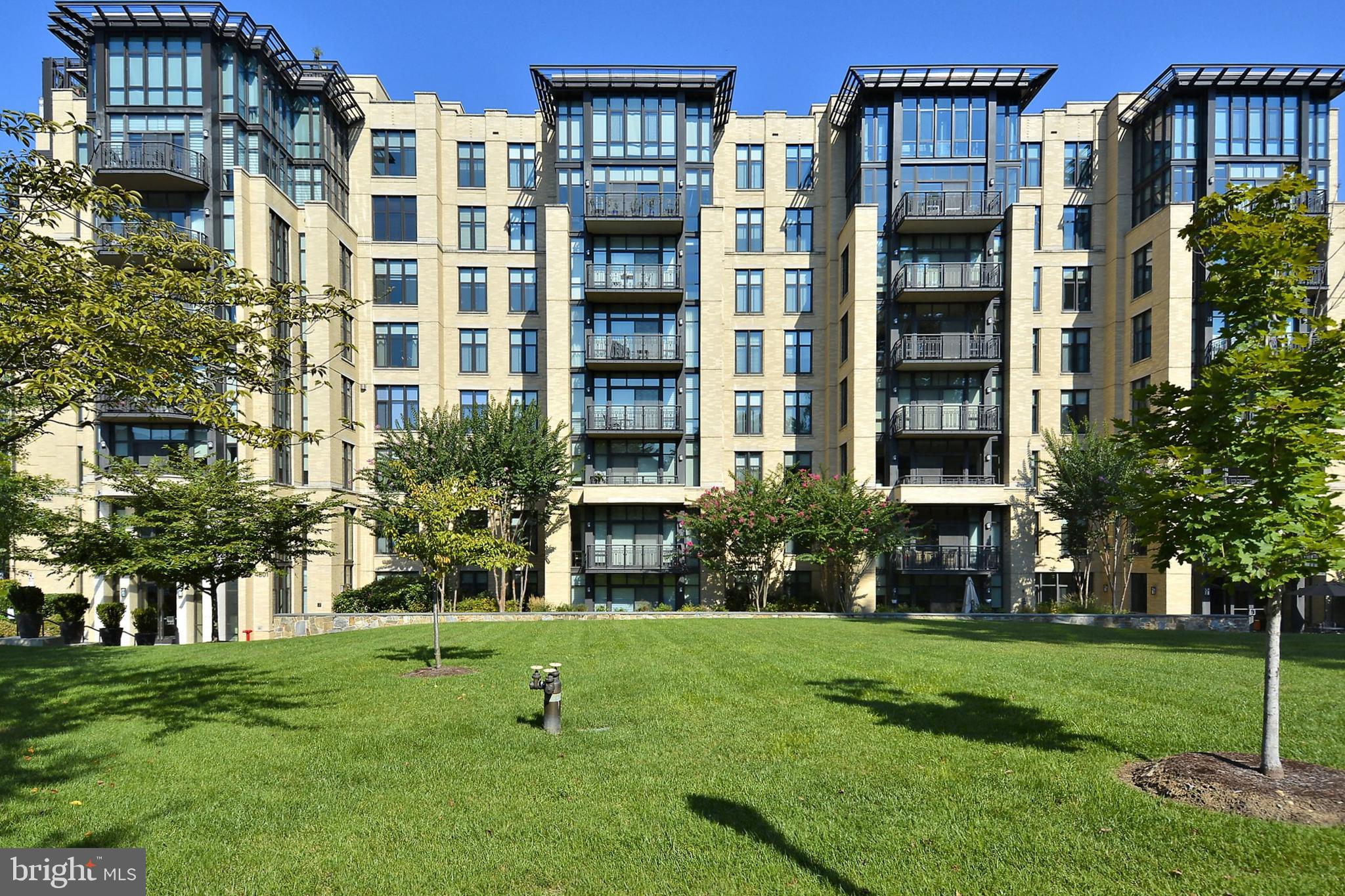 CHASE POINT - Residential
