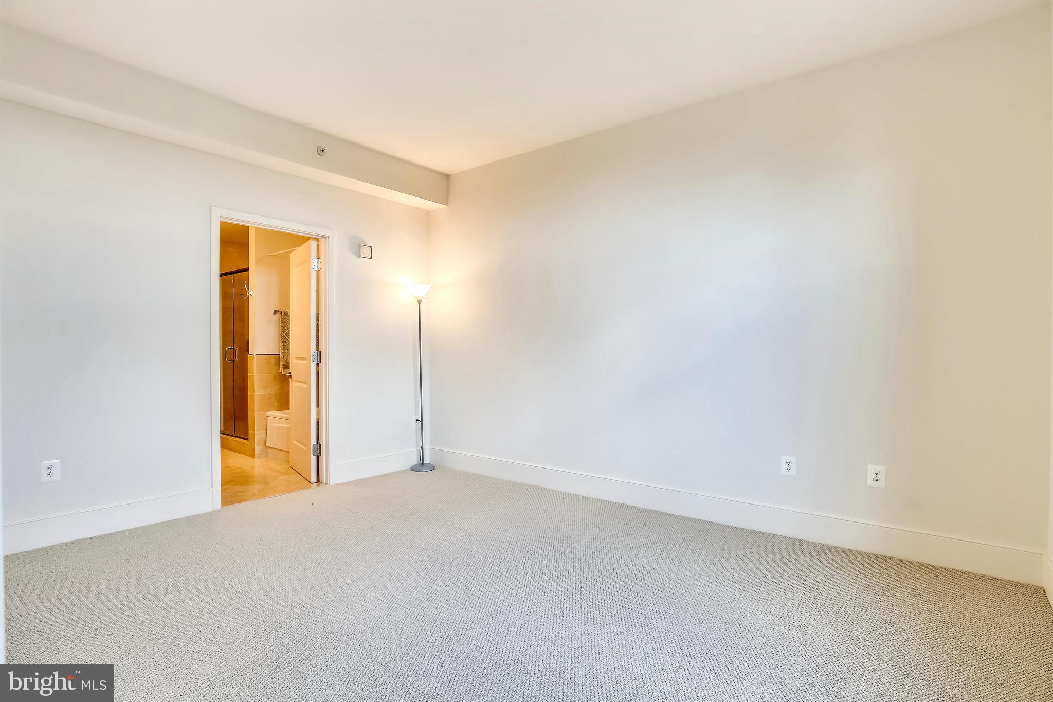 CHASE POINT - Residential