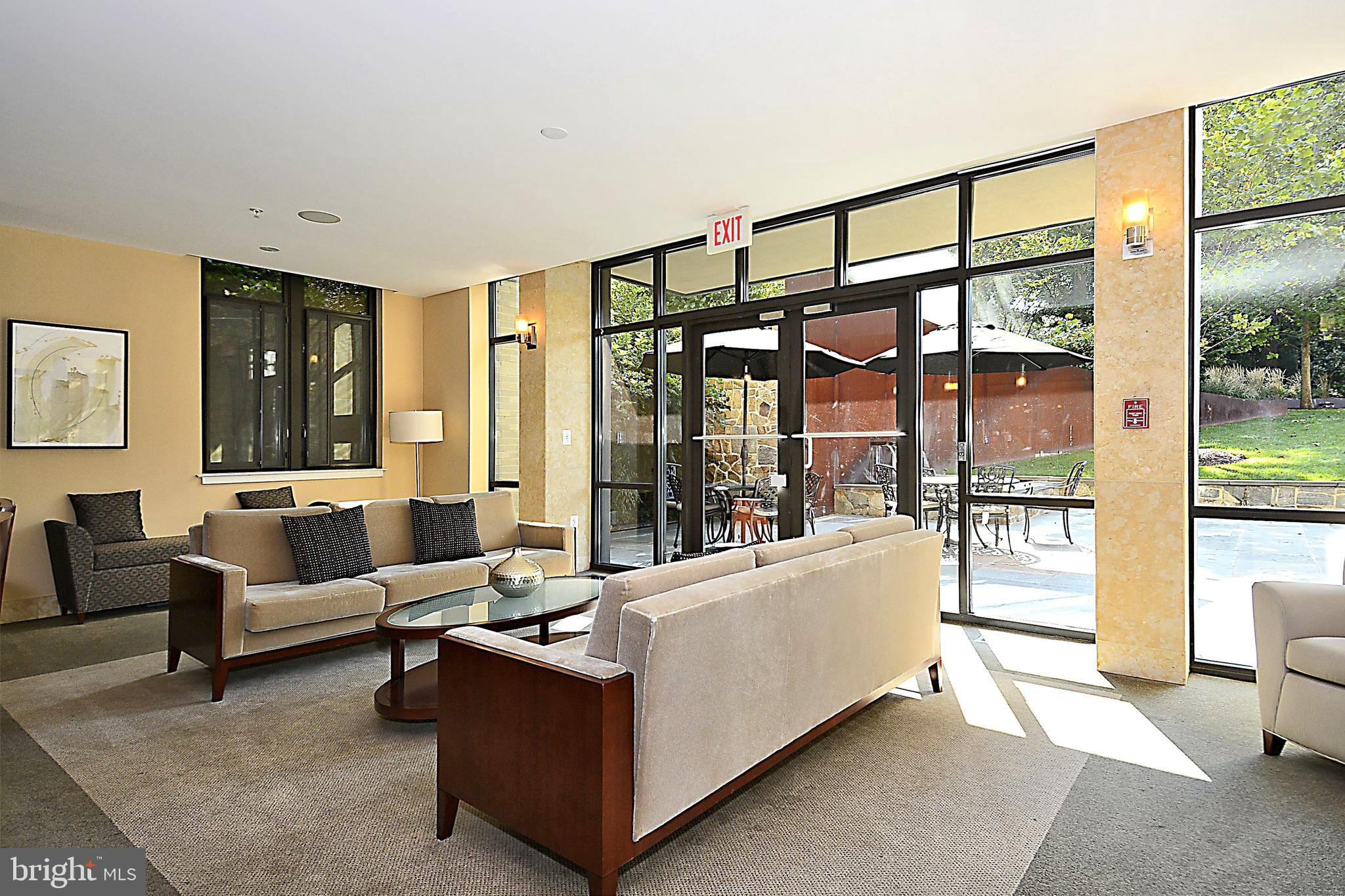 CHASE POINT - Residential