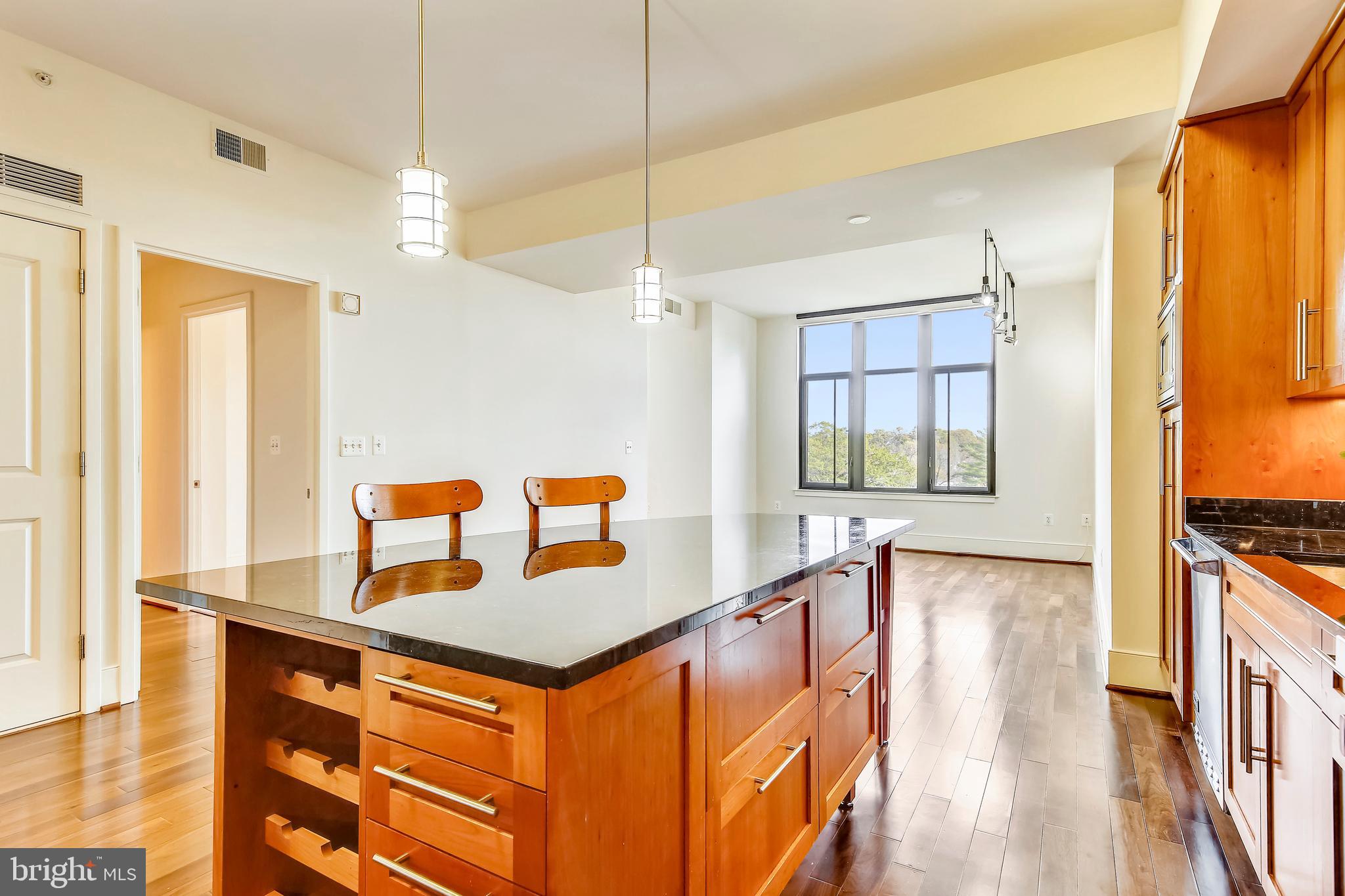 CHASE POINT - Residential