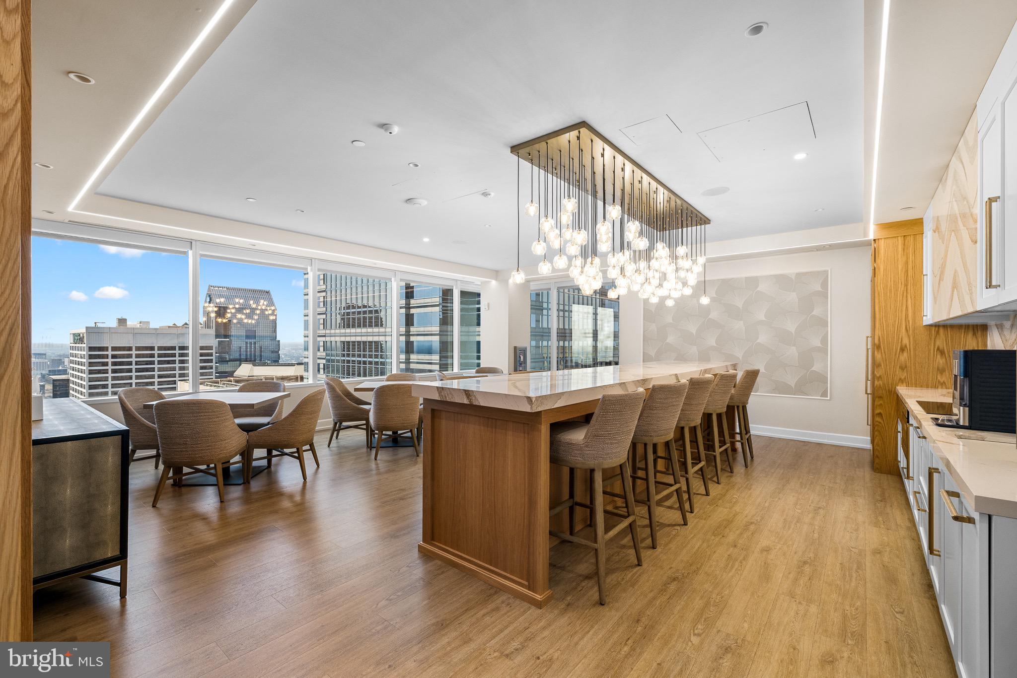 CENTER CITY - Residential