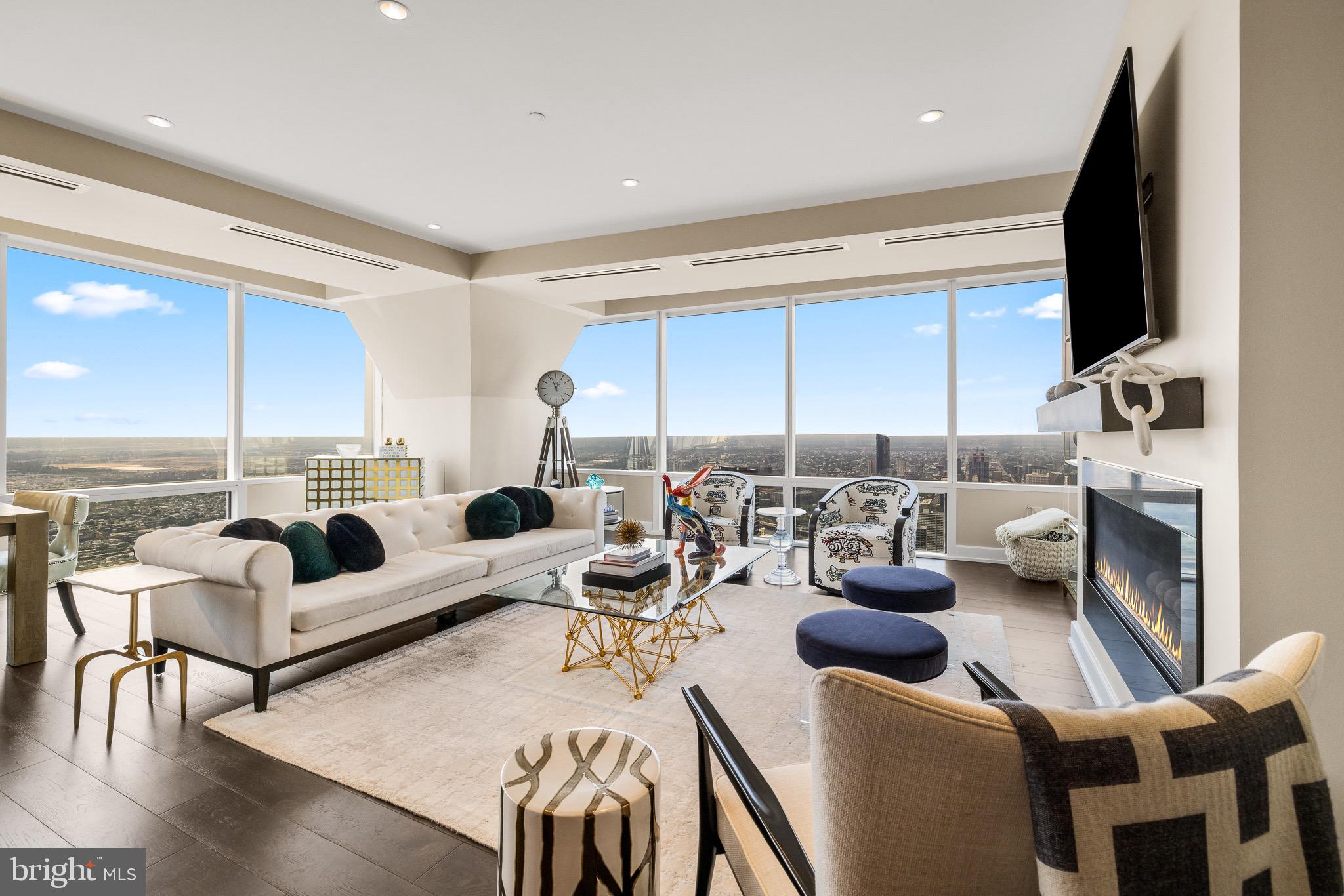 CENTER CITY - Residential