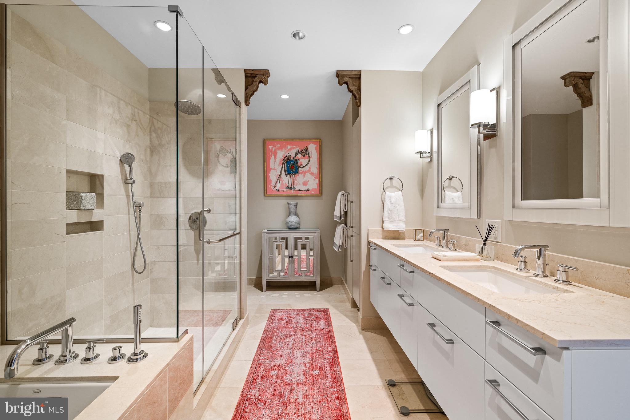 CENTER CITY - Residential