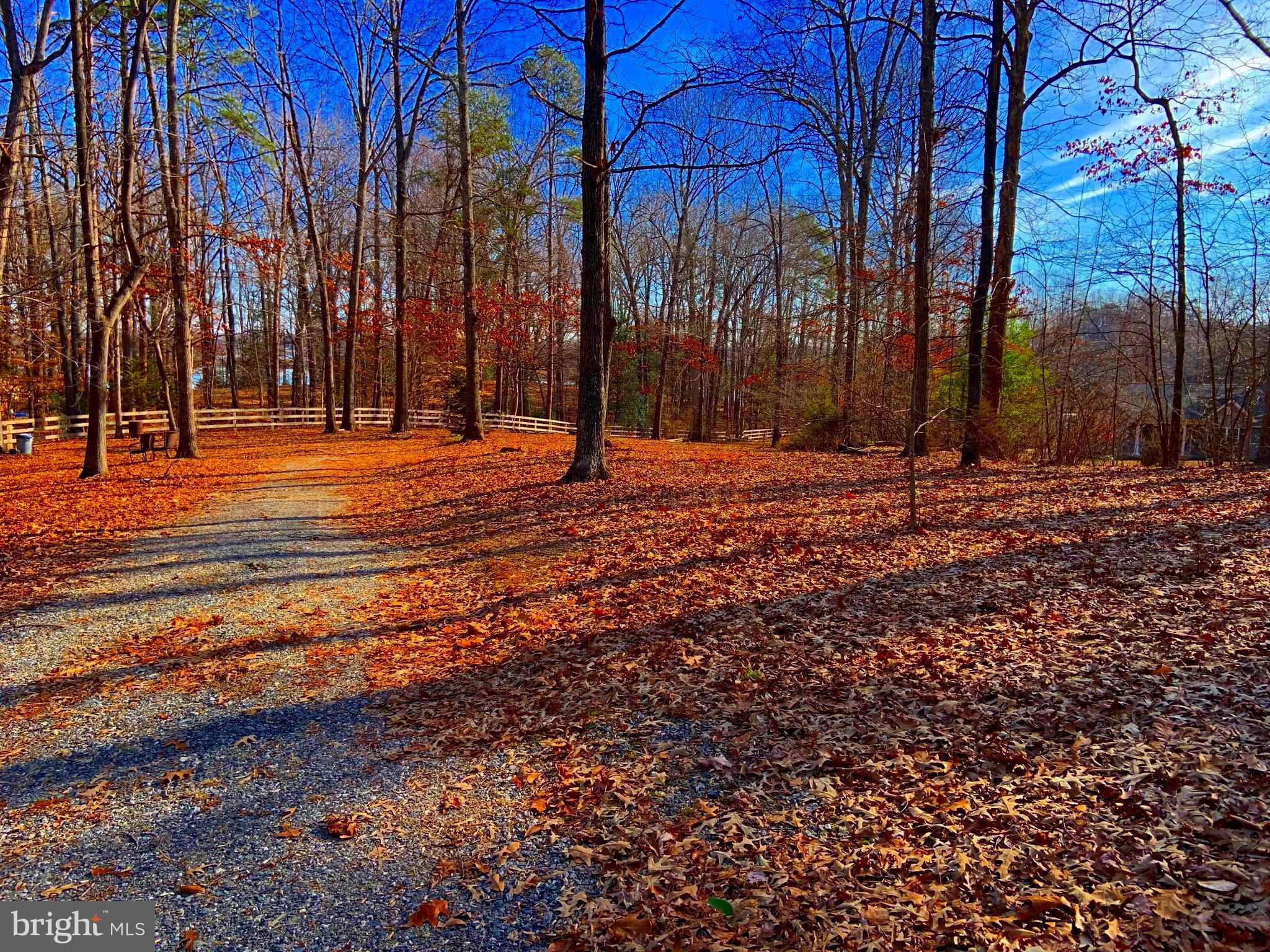 ASPEN HILL - Land