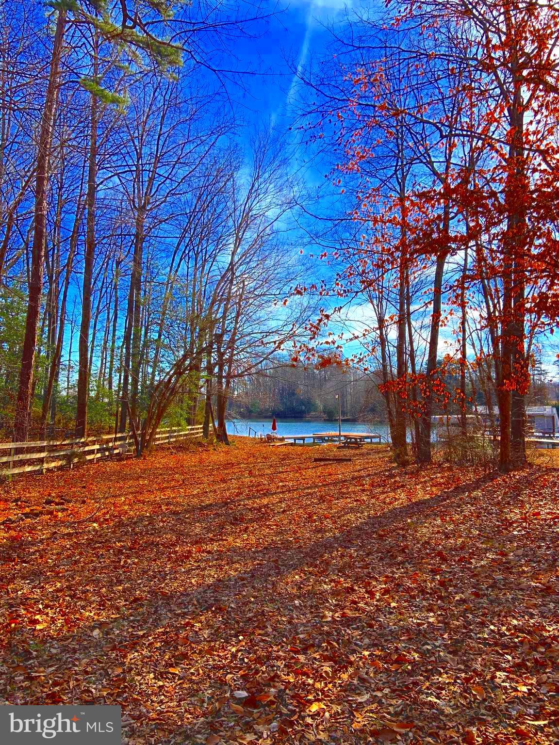 ASPEN HILL - Land
