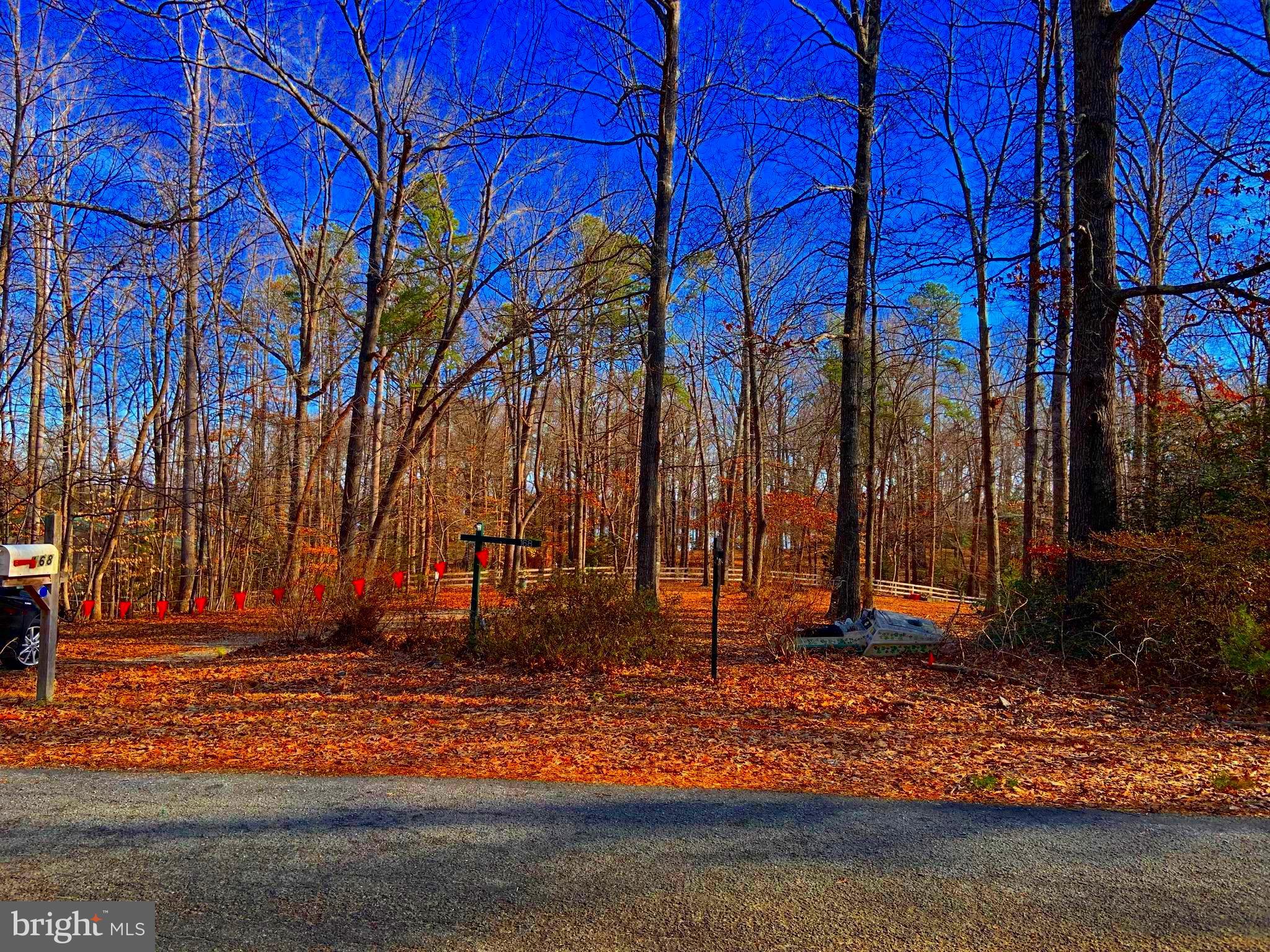 ASPEN HILL - Land