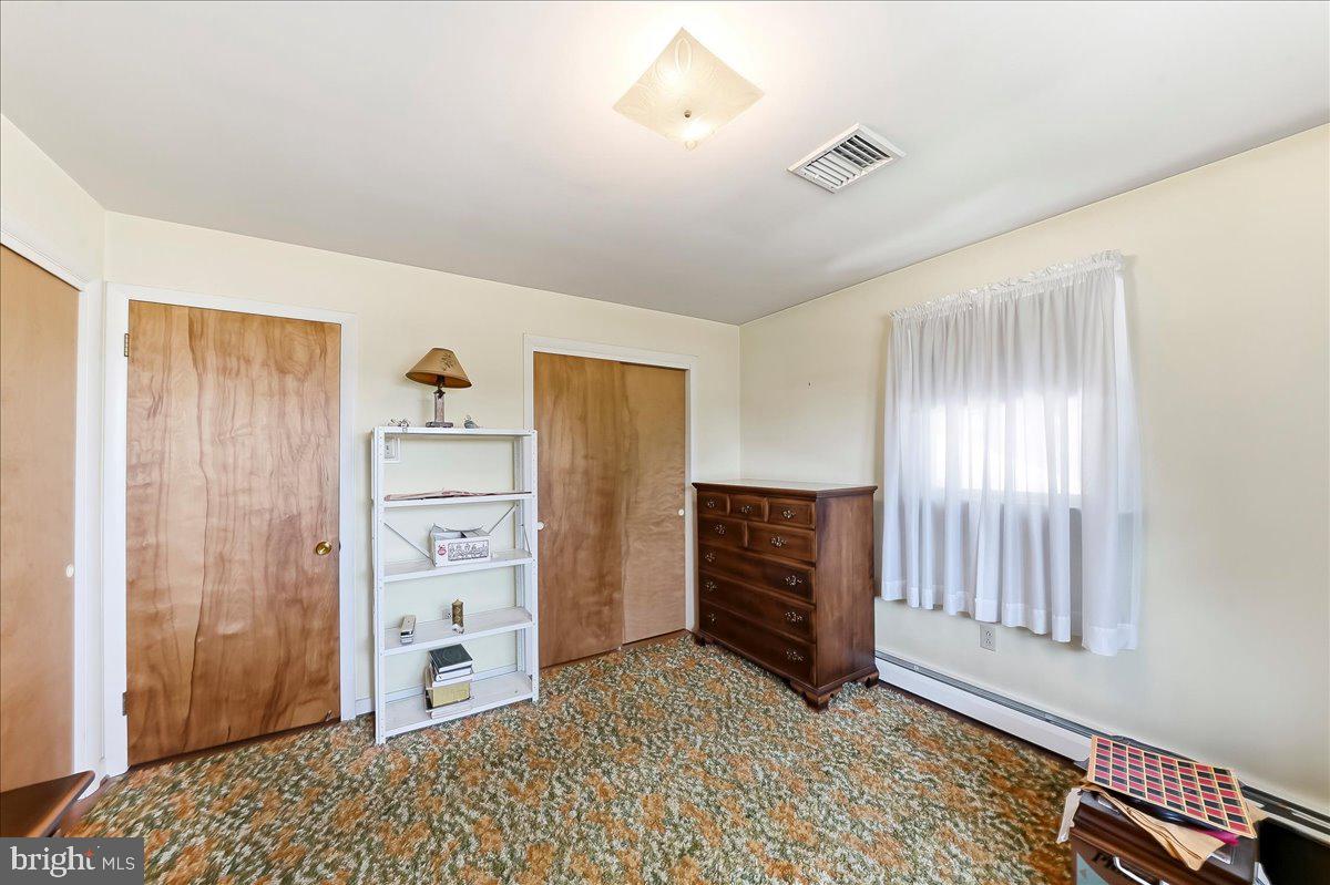 KENILWORTH - Residential