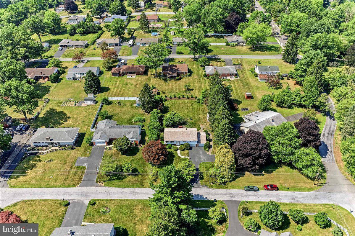 KENILWORTH - Residential