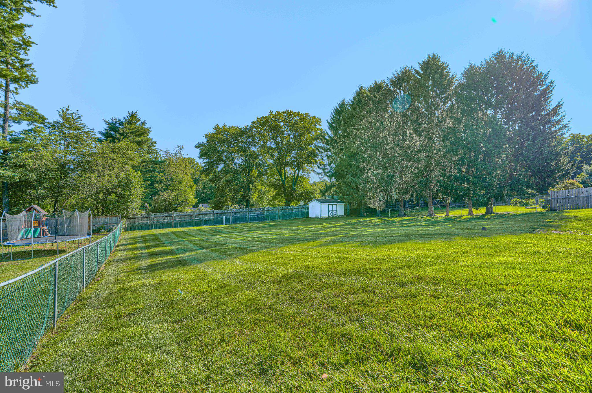 STRAWBRIDGE ESTATES - Residential