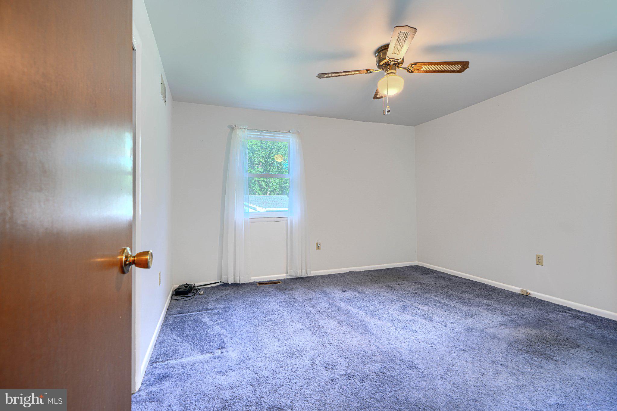 STRAWBRIDGE ESTATES - Residential