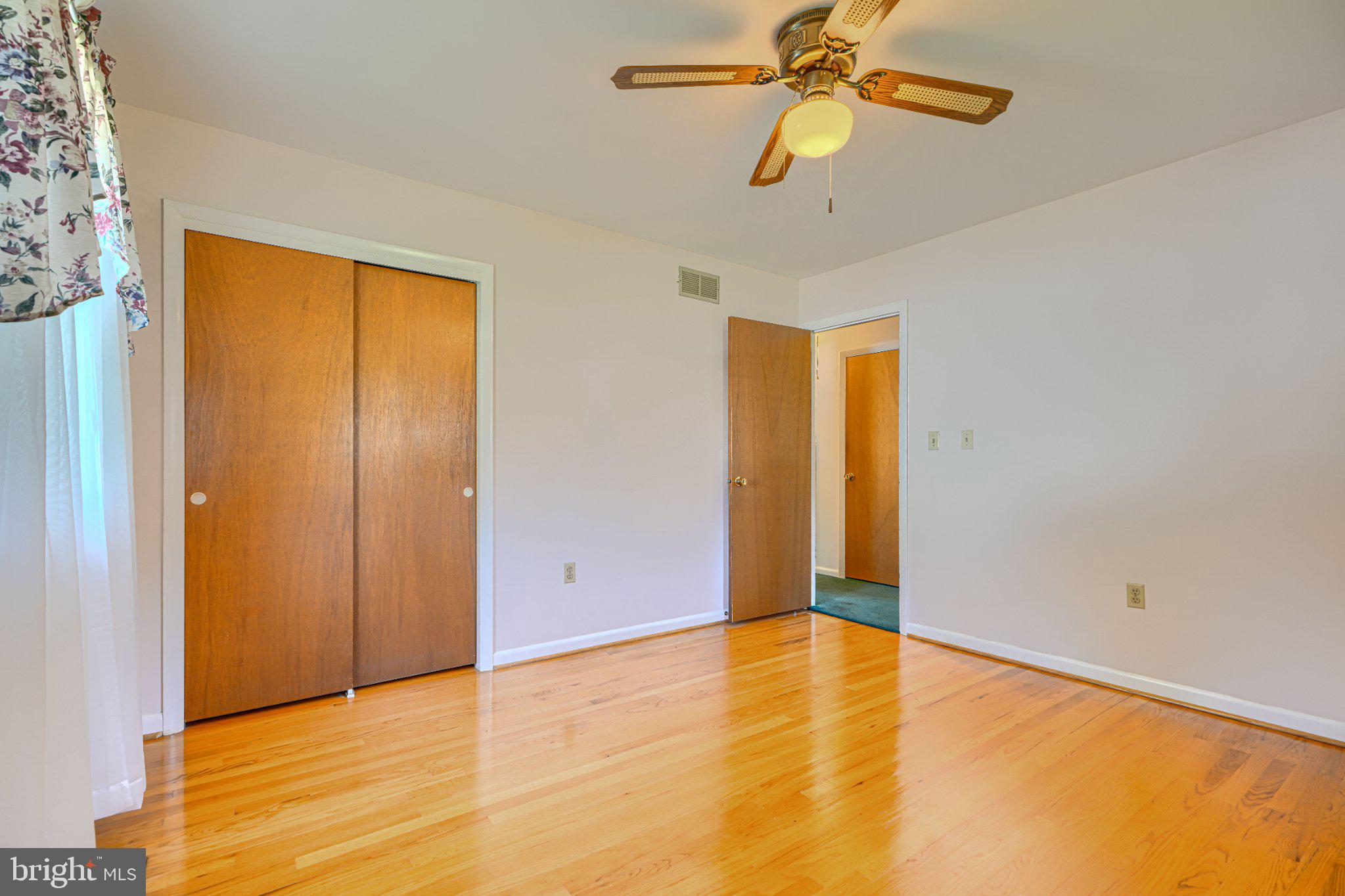 STRAWBRIDGE ESTATES - Residential